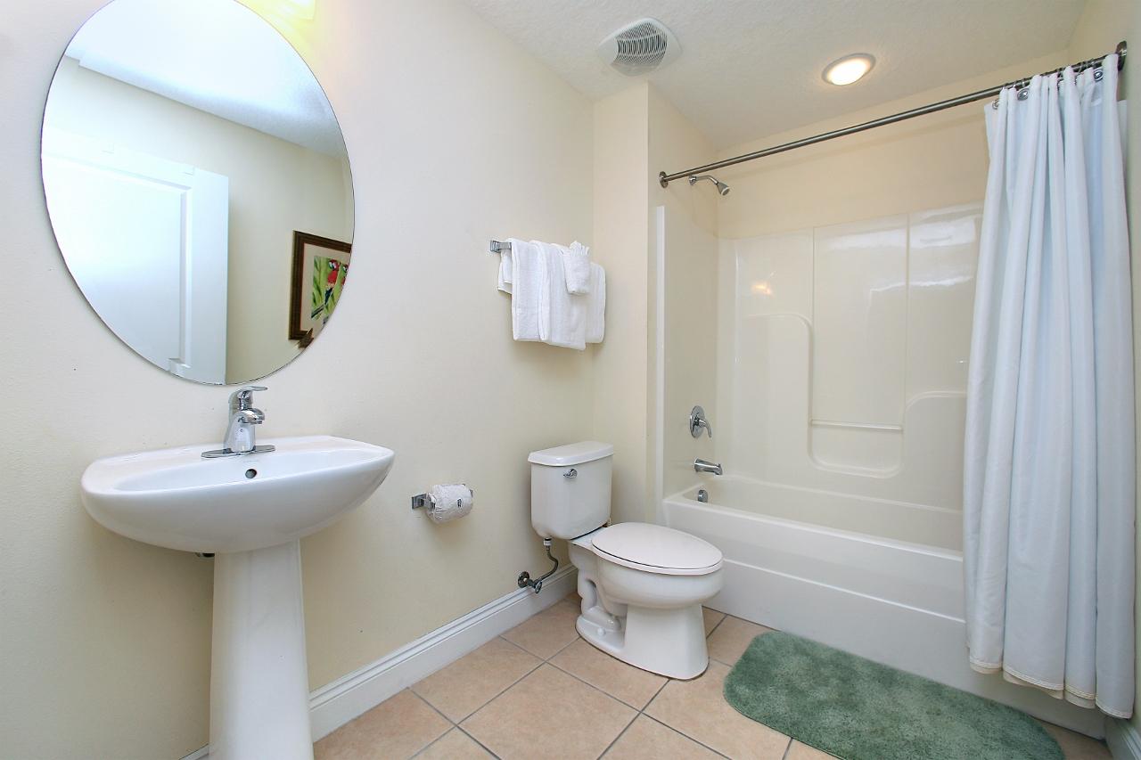 PALAZZO CONDOMINIUM - Residential