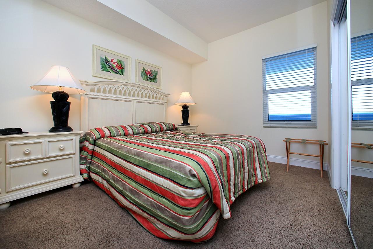 PALAZZO CONDOMINIUM - Residential