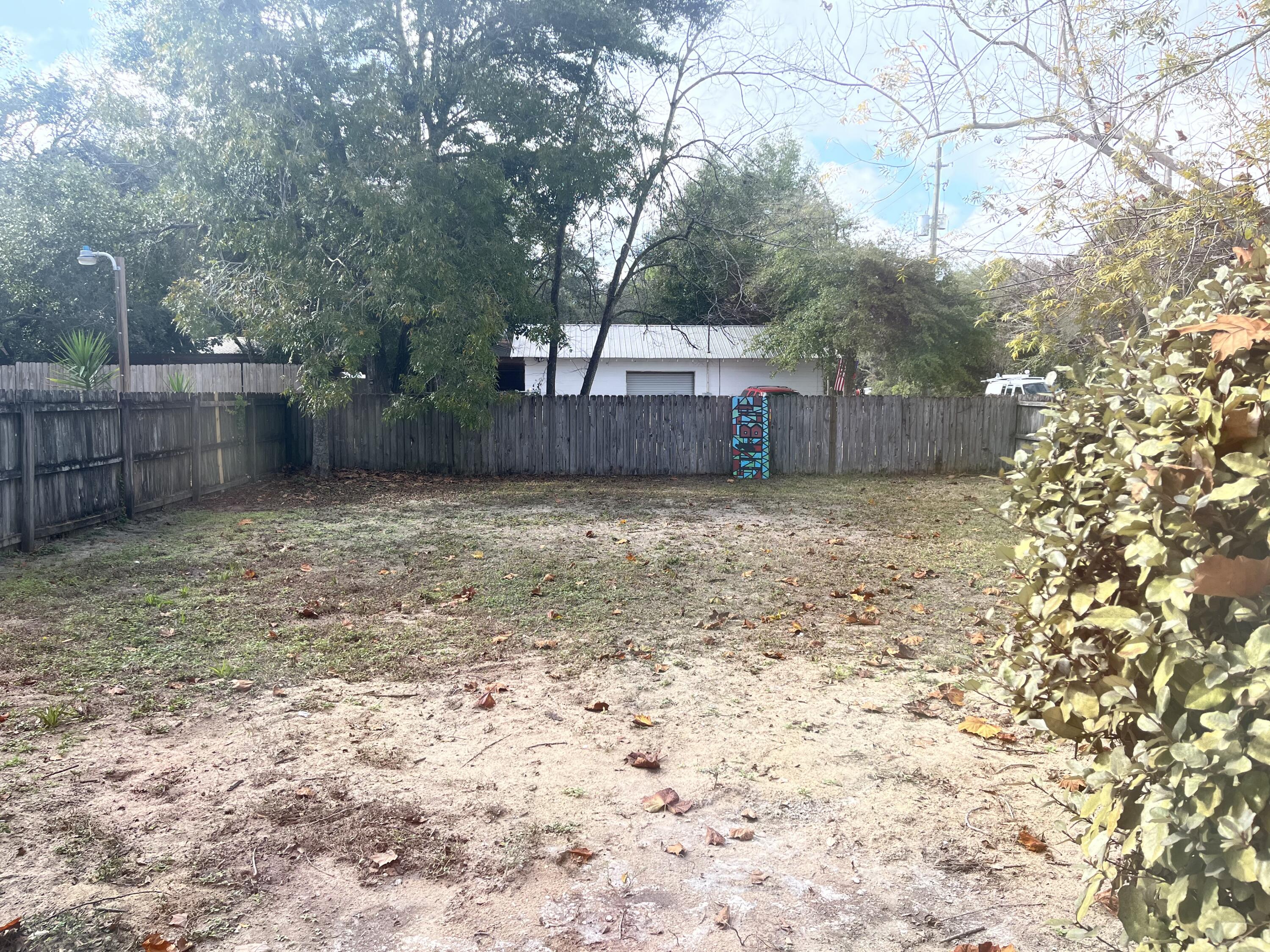 DIAMOND VIEW T/H - Residential Lease