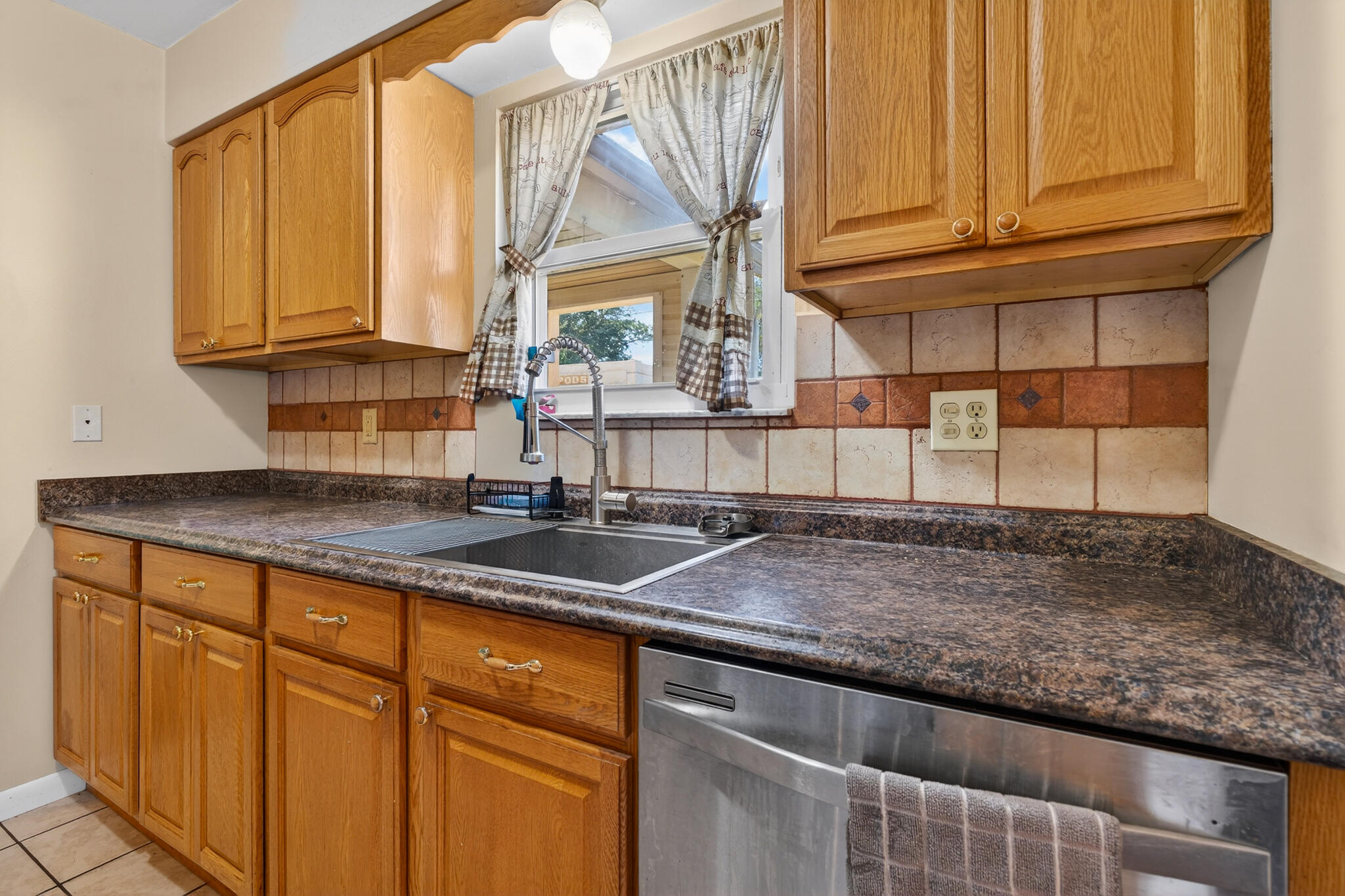 LISETTE ESTATES - Residential