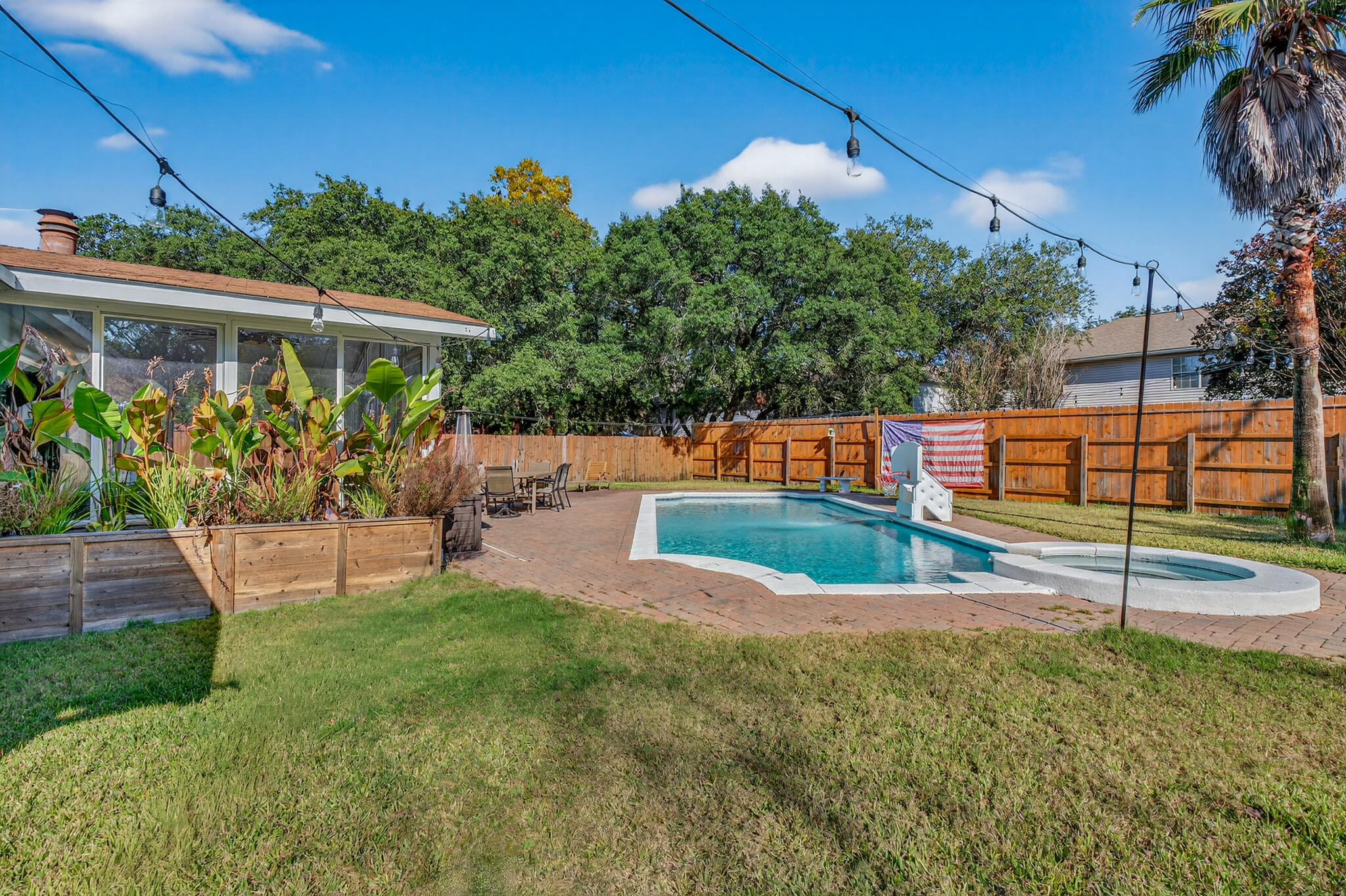 LISETTE ESTATES - Residential