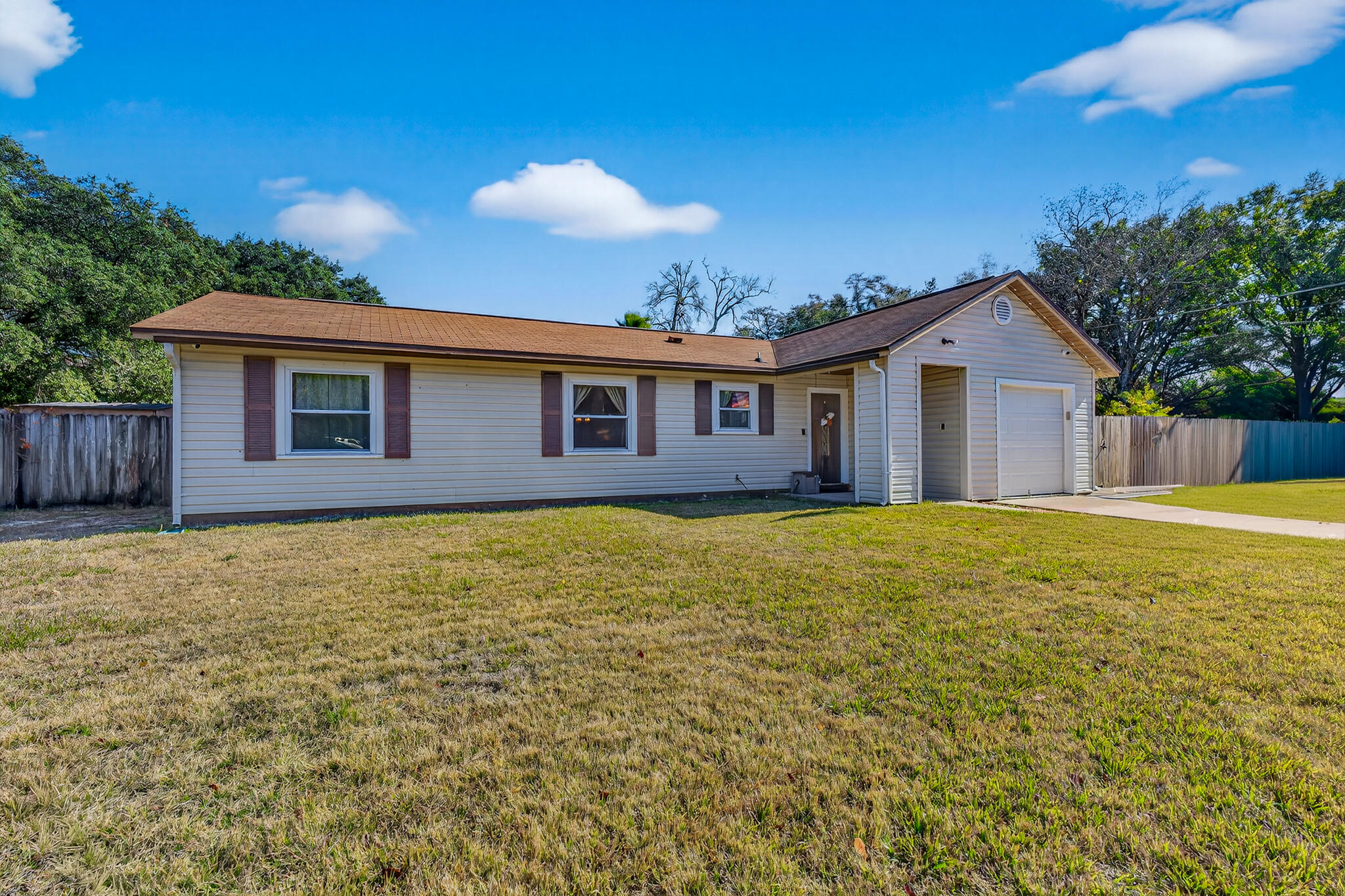 LISETTE ESTATES - Residential