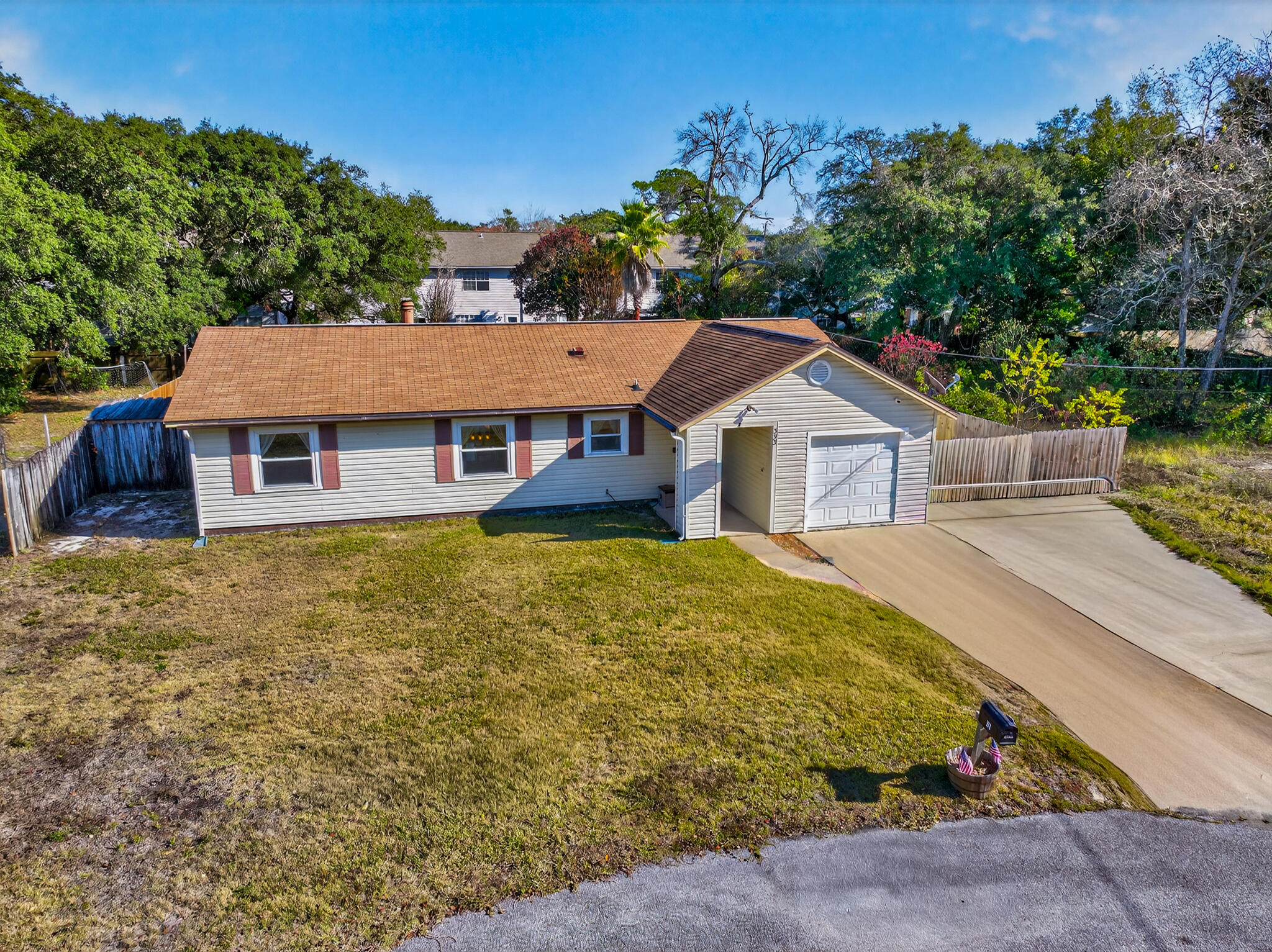 LISETTE ESTATES - Residential