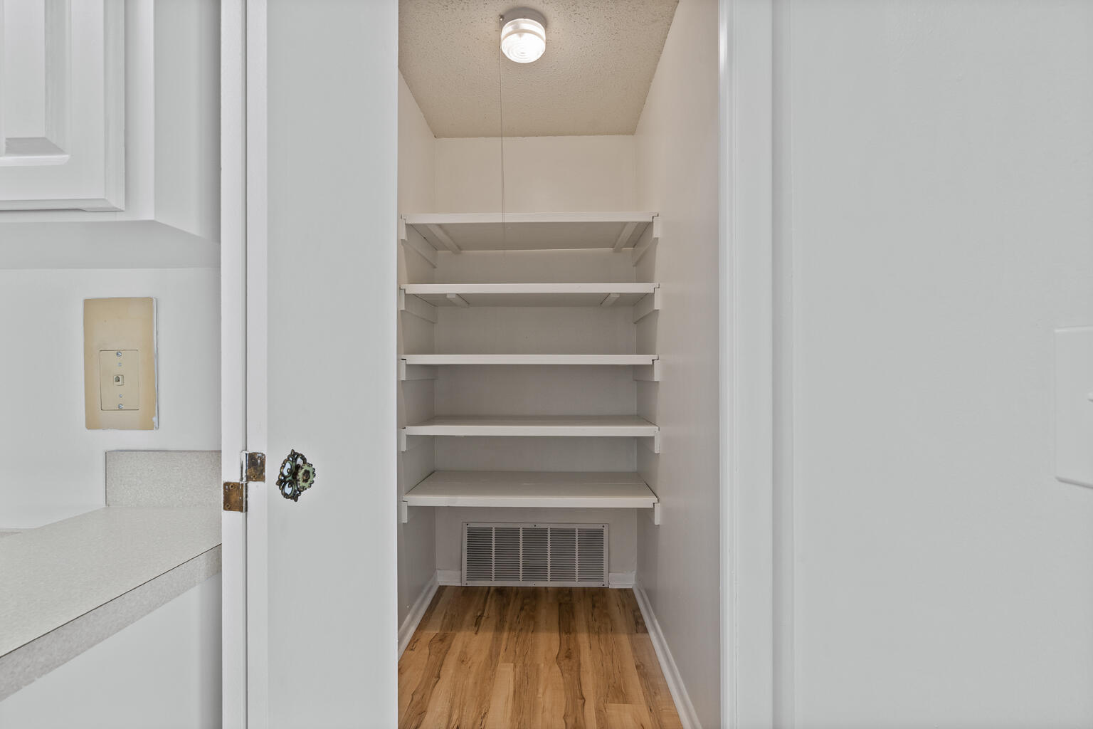 Poquito Bayou - Residential Lease