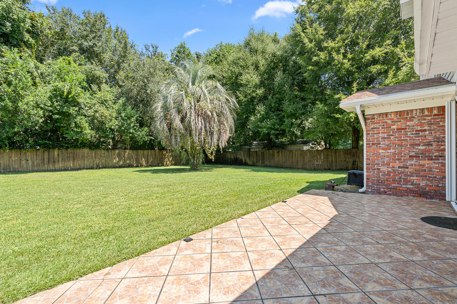 Poquito Bayou - Residential Lease