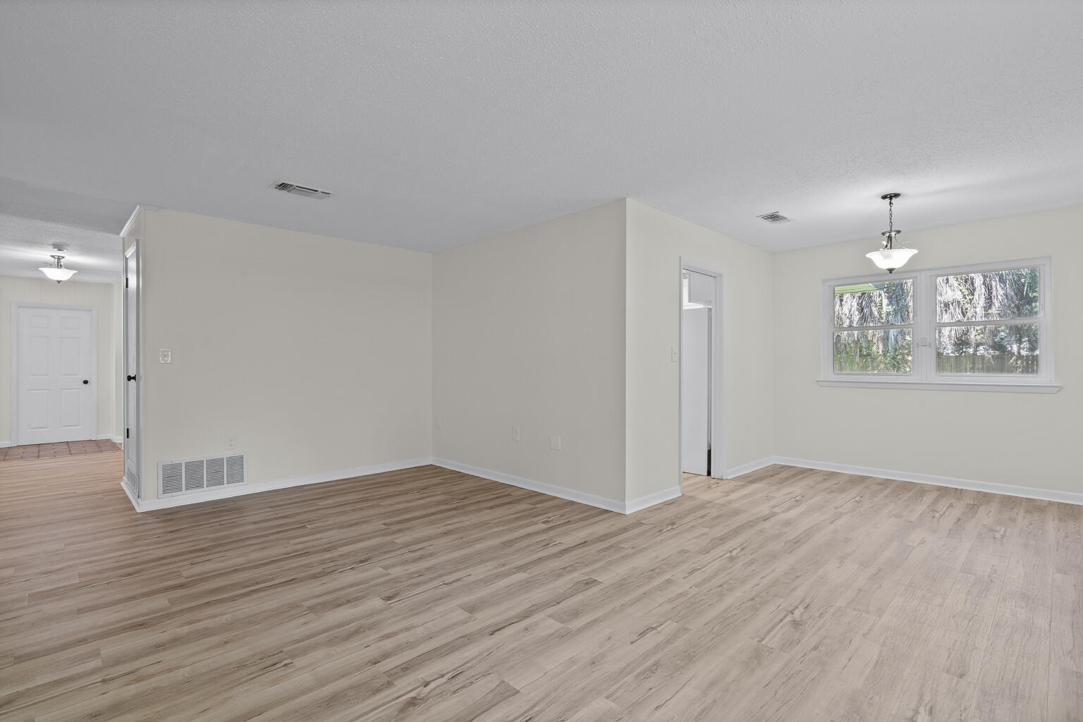 Poquito Bayou - Residential Lease