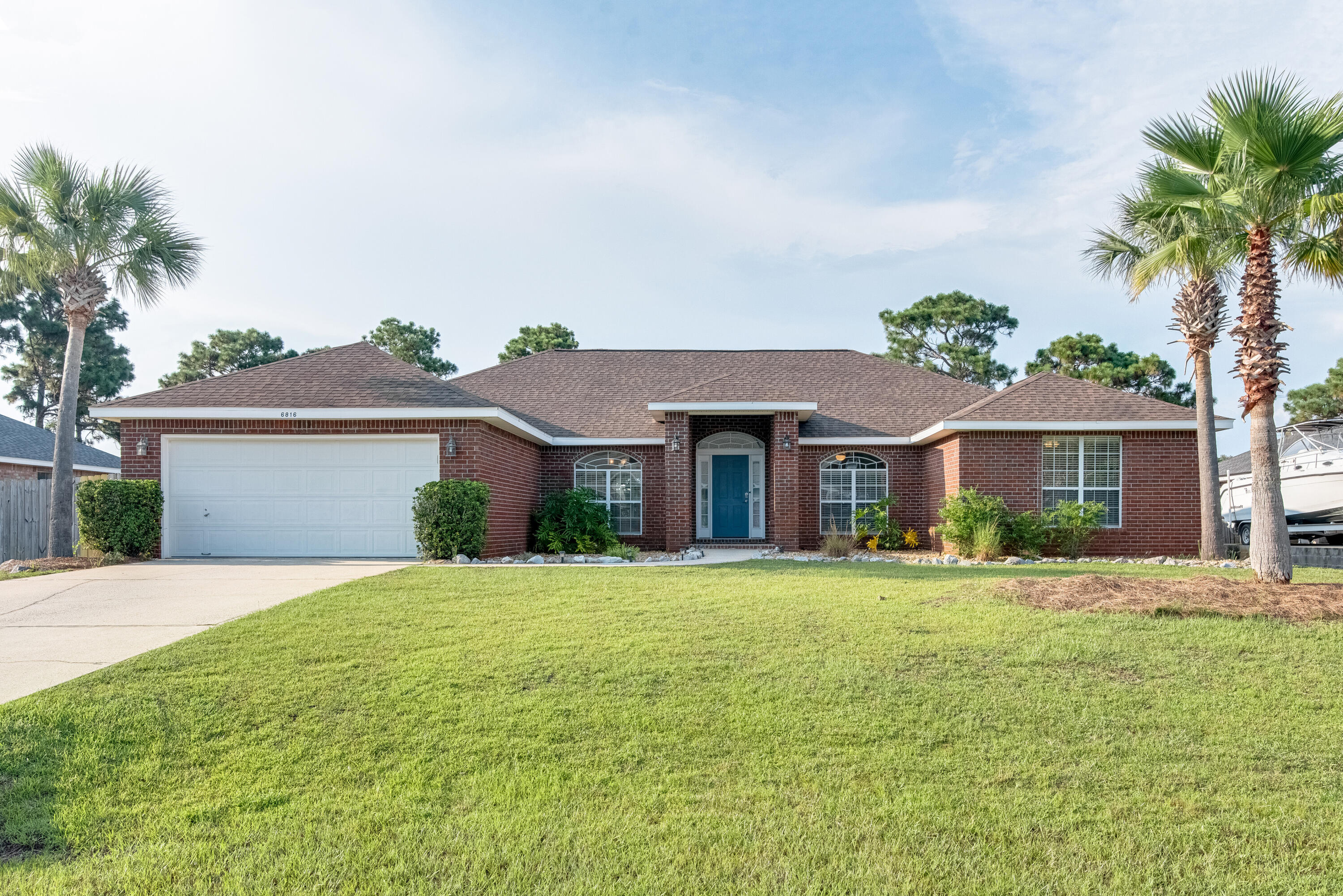 HOLLEY BY THE SEA - Residential