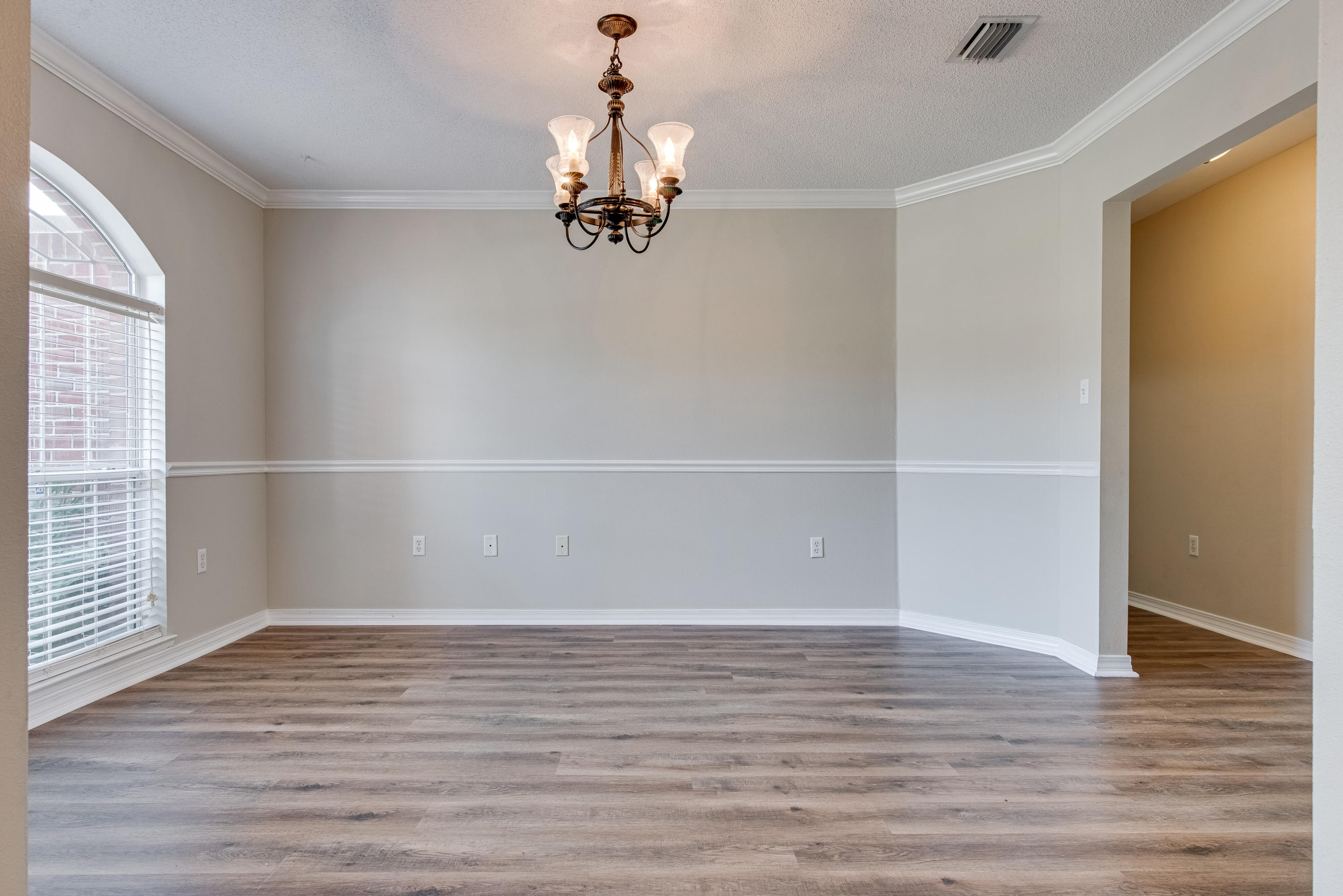 HOLLEY BY THE SEA - Residential