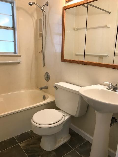 WINTHROP PLACE 1ST ADDN - Residential