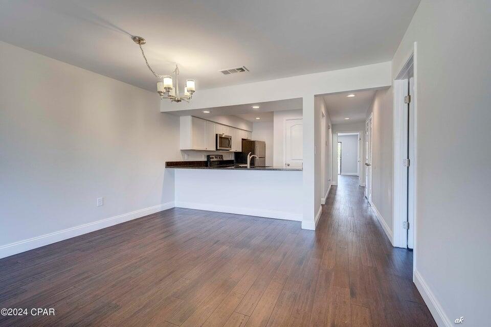 Hombre Golf Village - Residential Lease