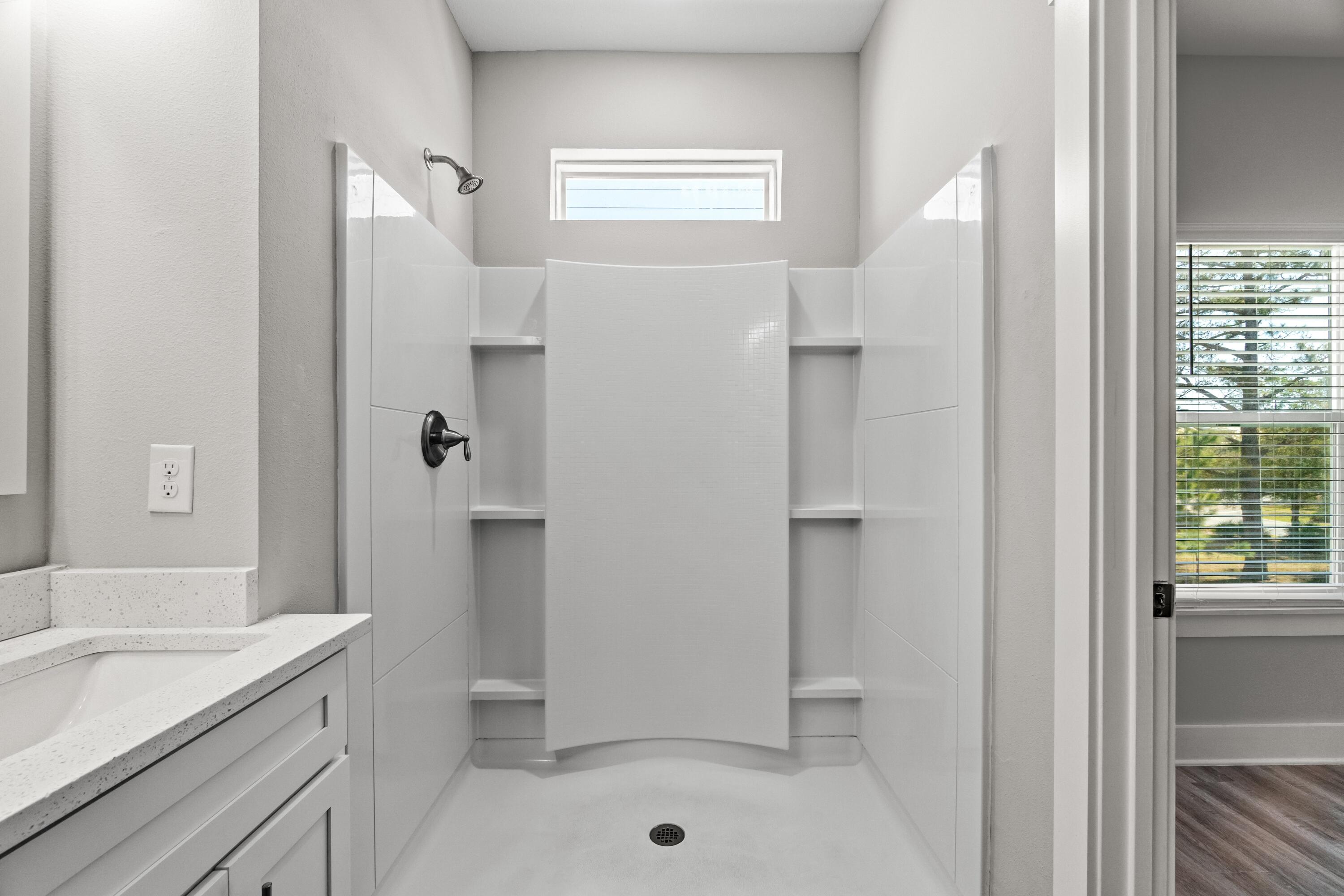 VERANDAS AT FREEPORT - Residential