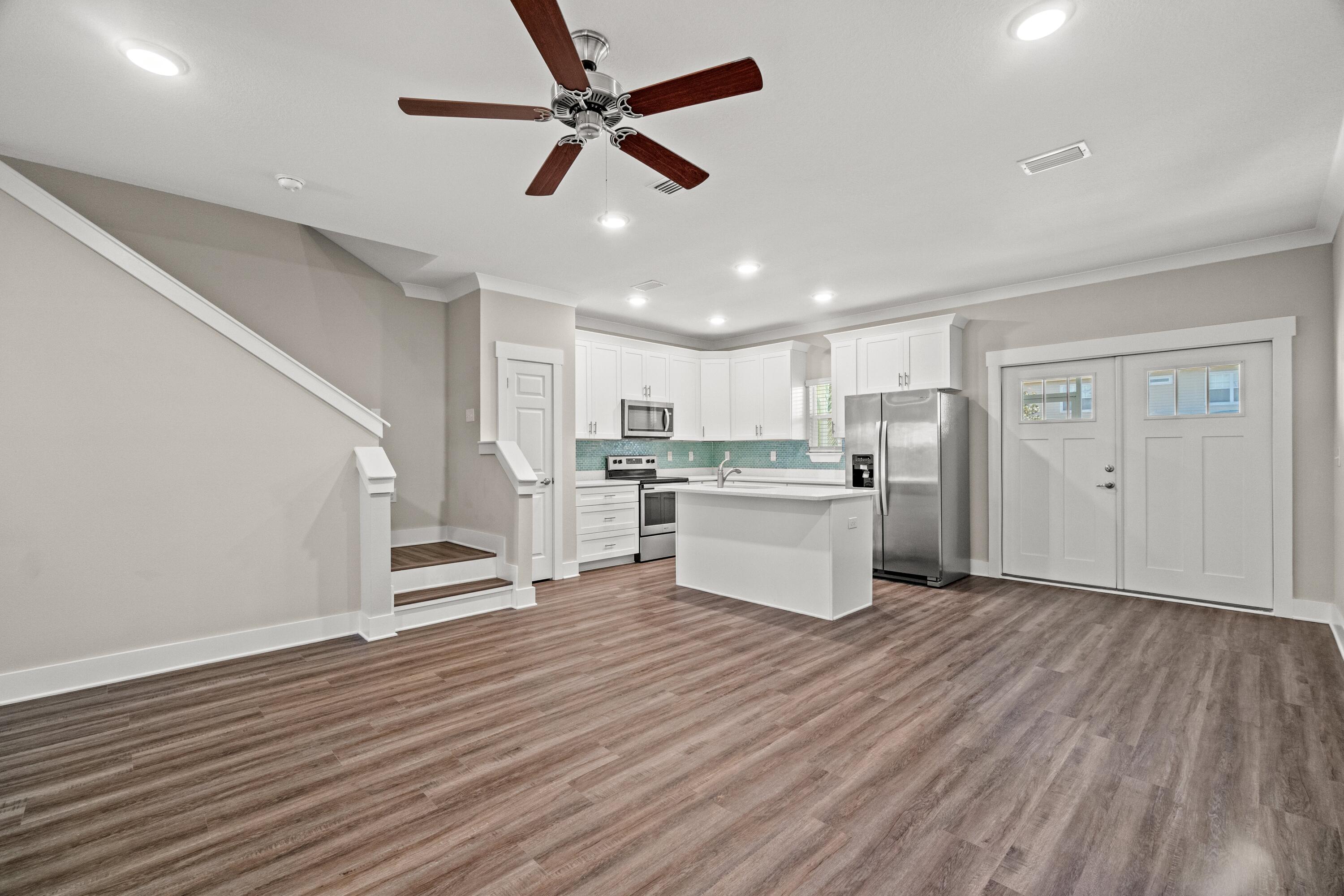 VERANDAS AT FREEPORT - Residential