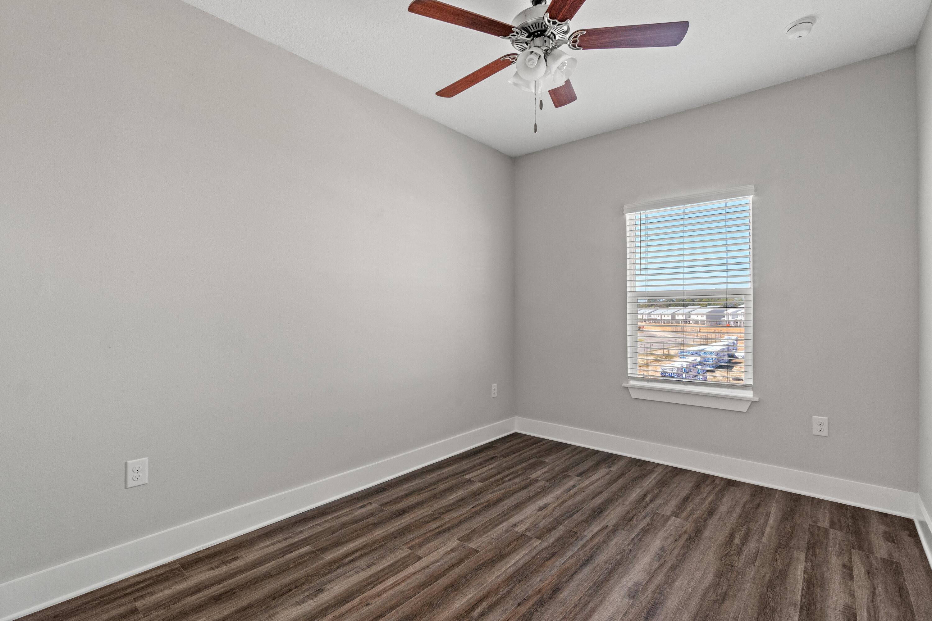 VERANDAS AT FREEPORT - Residential