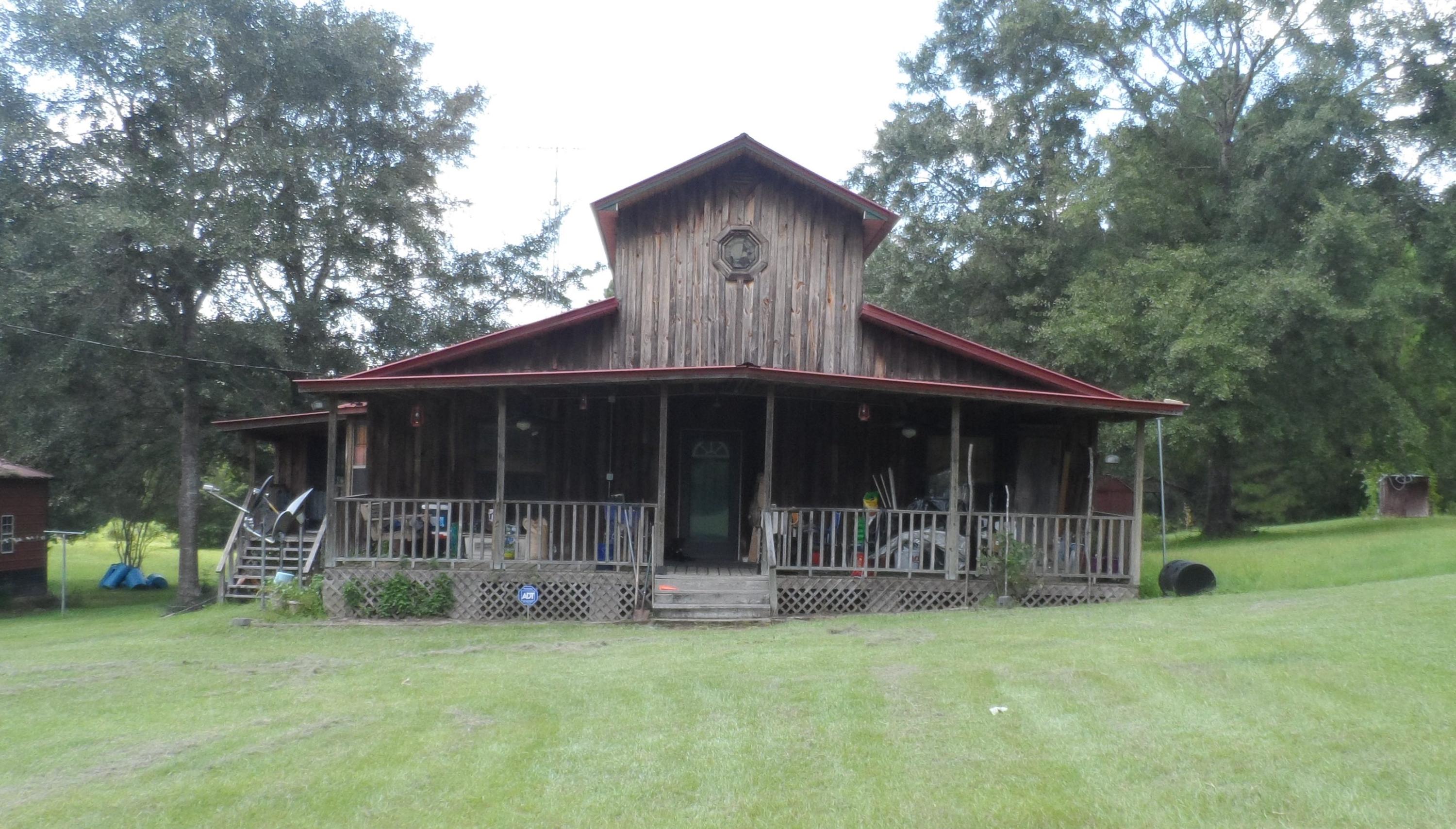 NO RECORDED SUBDIVISION - Residential