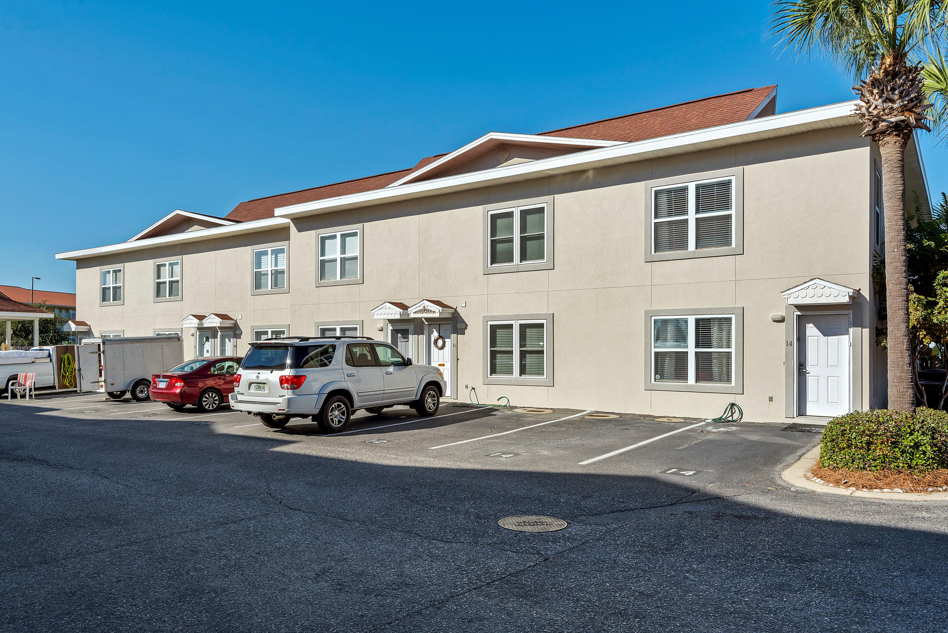 ROYAL SEASTA - Residential