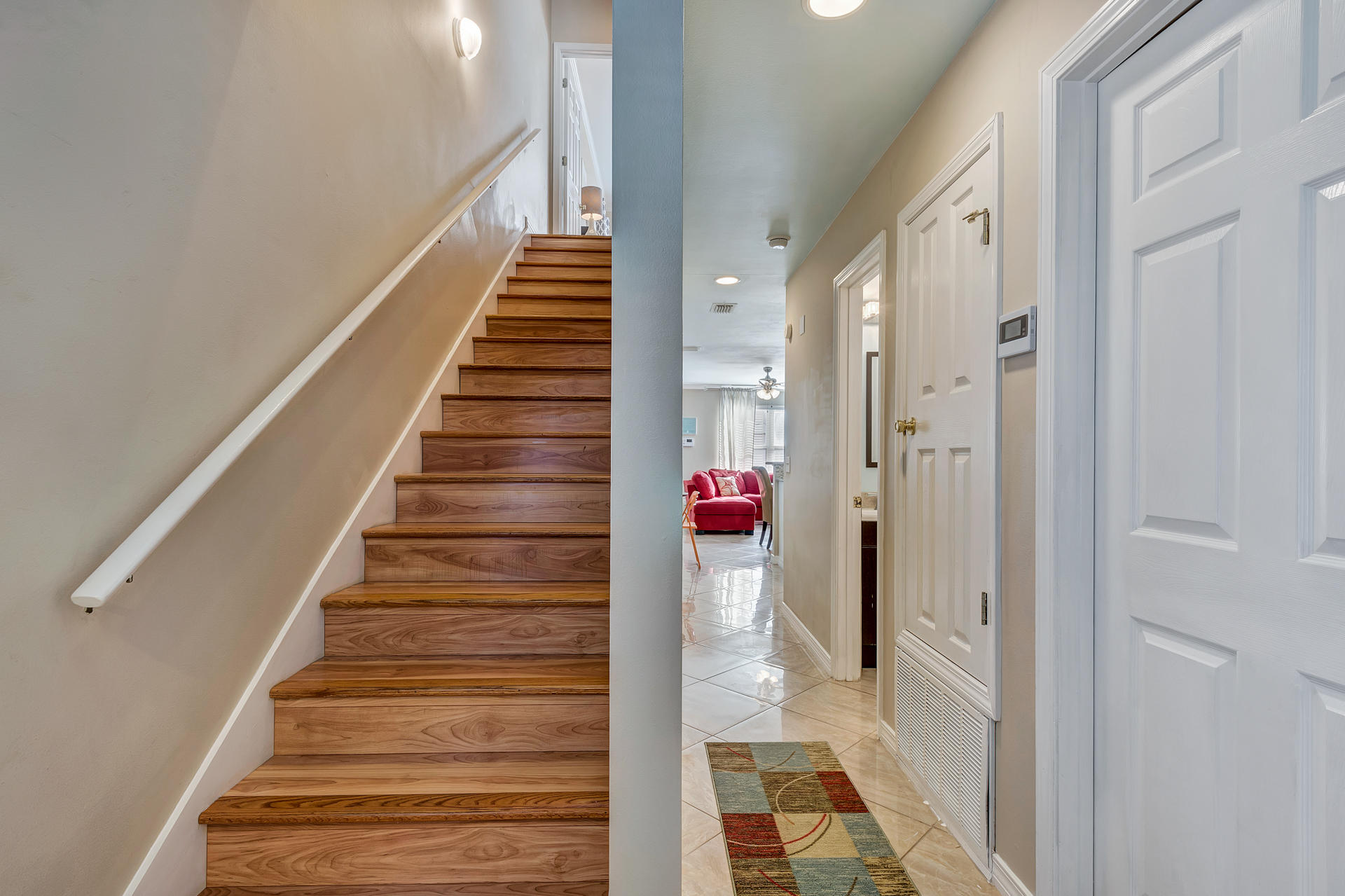 ROYAL SEASTA - Residential