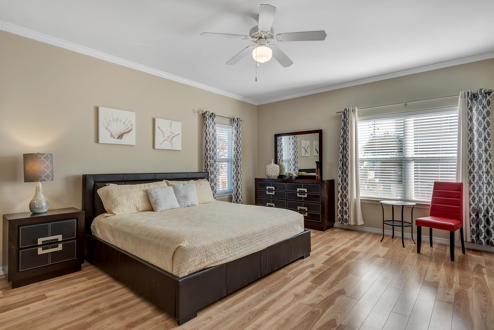 ROYAL SEASTA - Residential