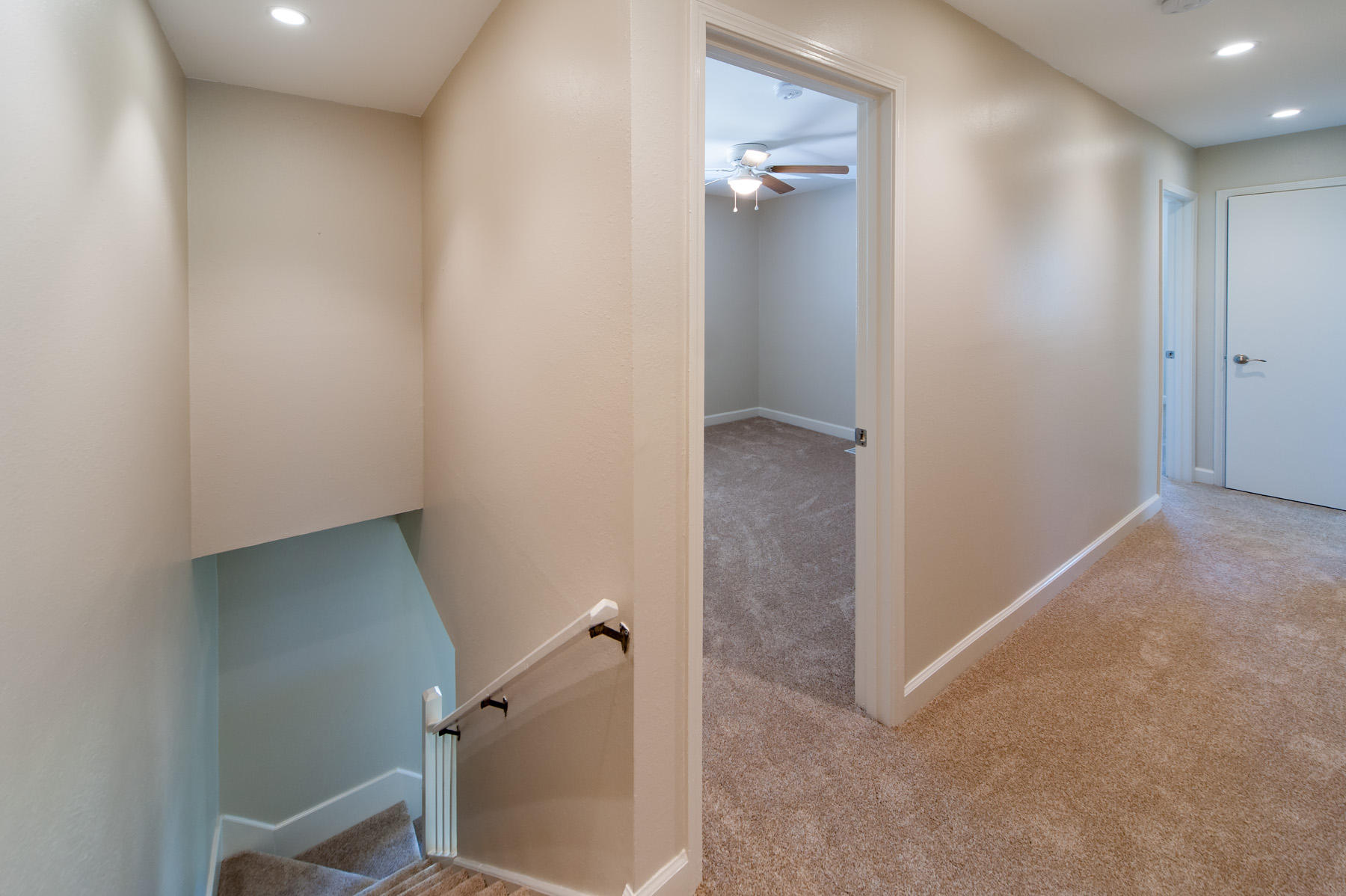 PINEWOOD ESTATES - Residential