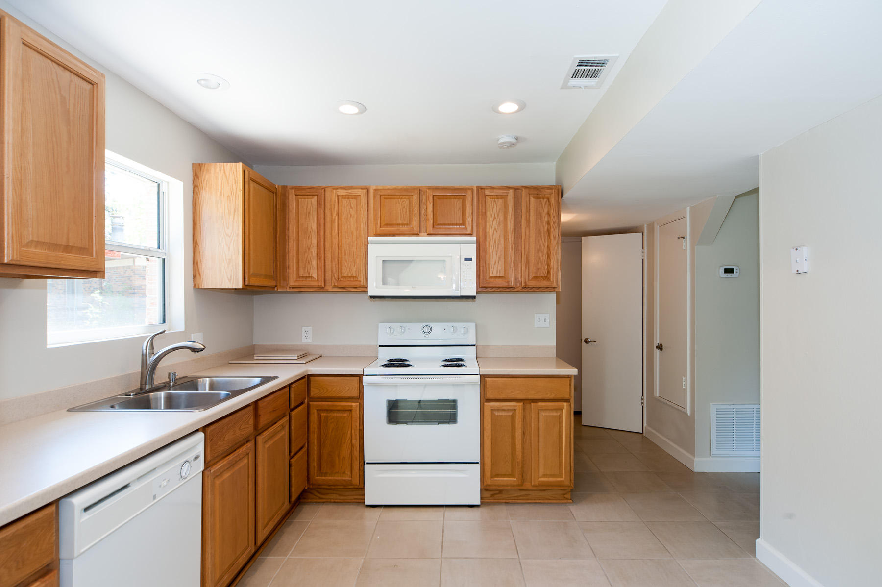 PINEWOOD ESTATES - Residential