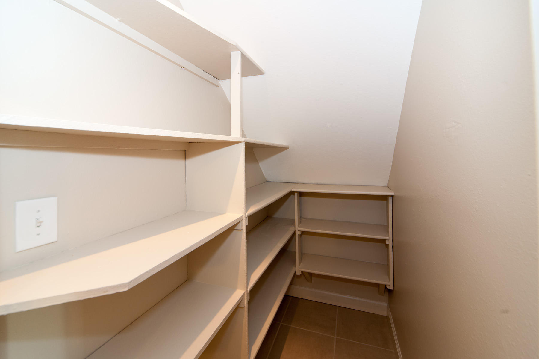 PINEWOOD ESTATES - Residential