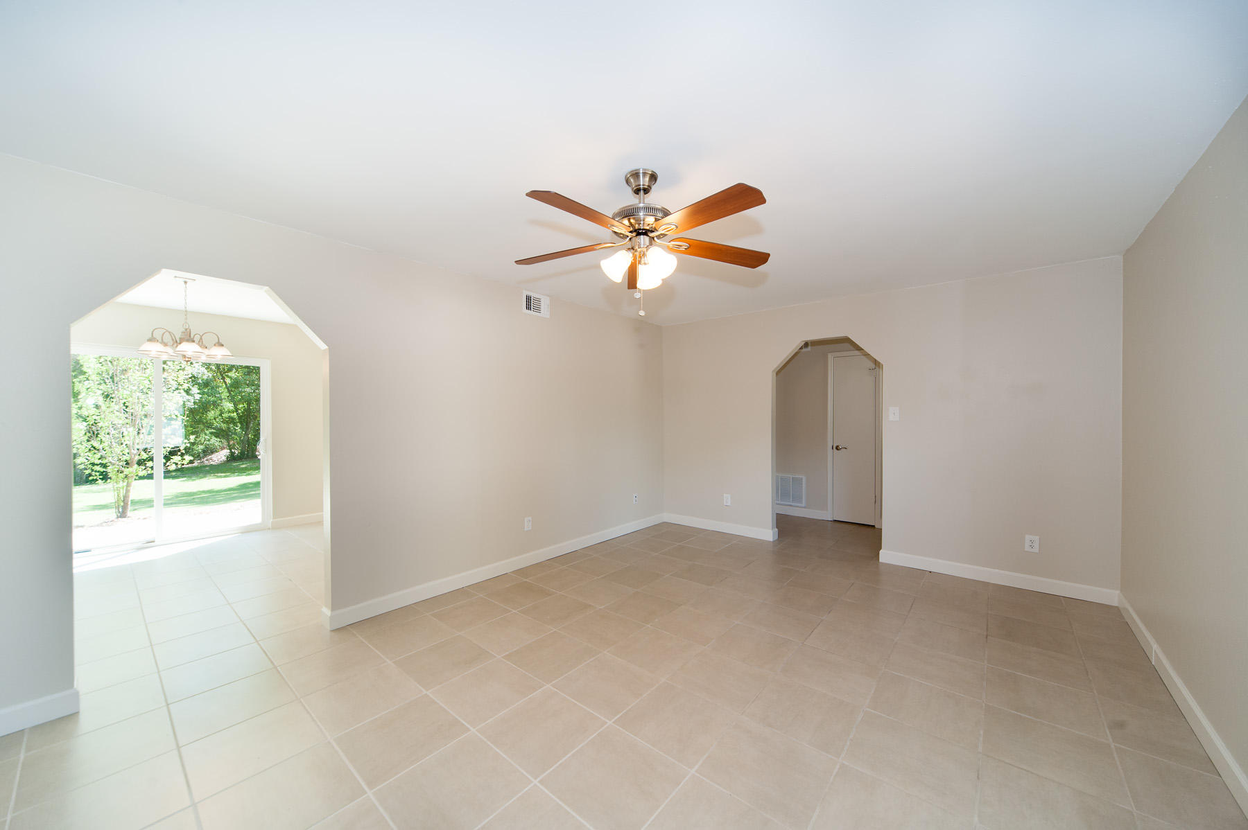 PINEWOOD ESTATES - Residential