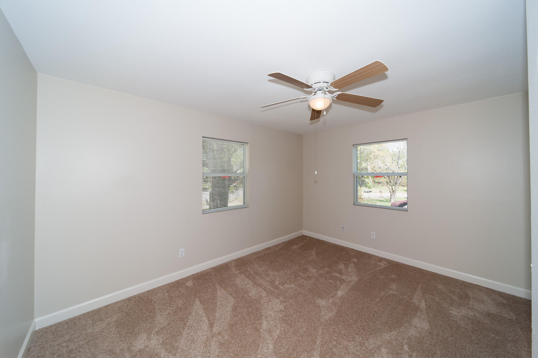 PINEWOOD ESTATES - Residential