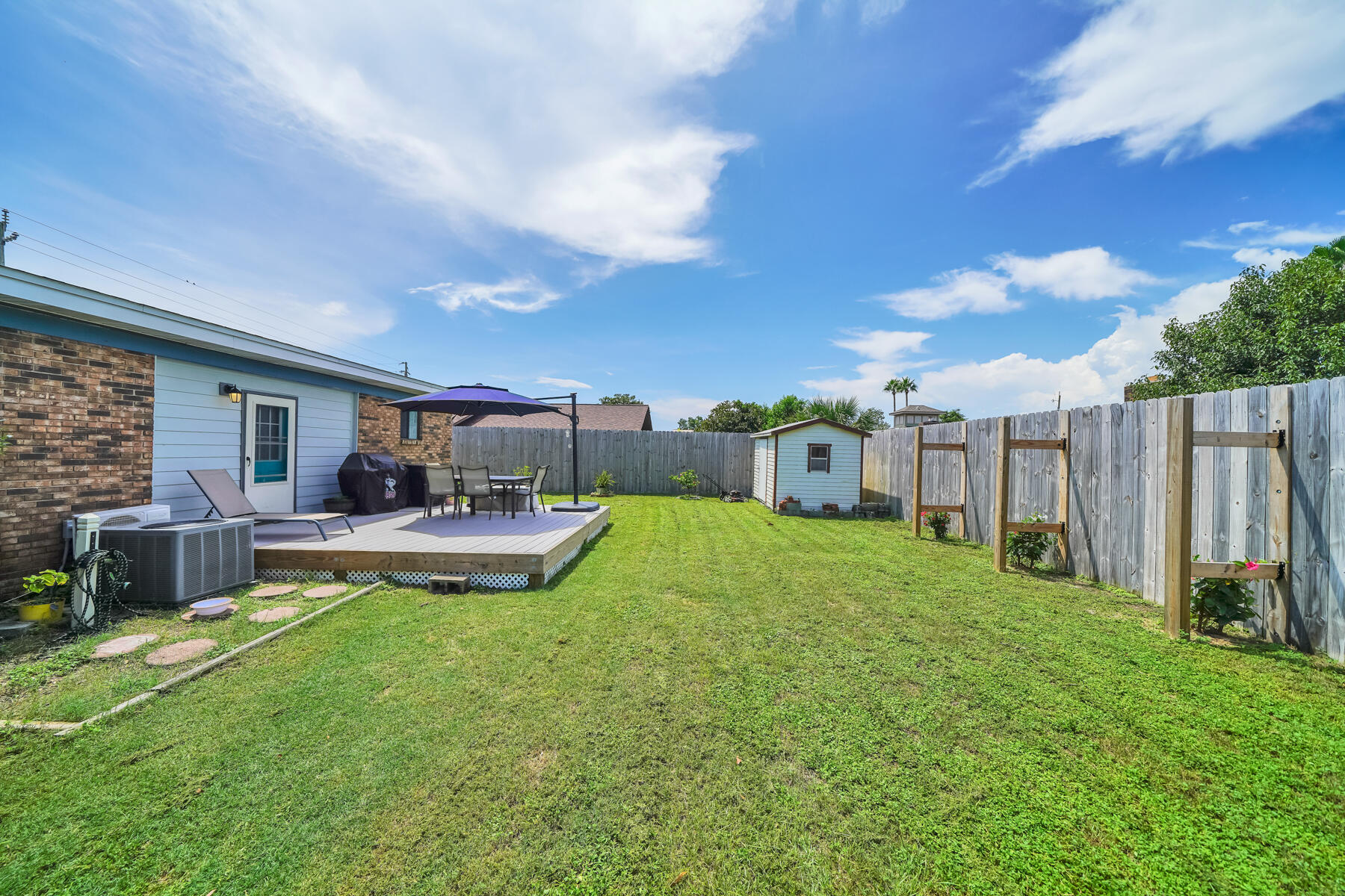 OPEN SANDS - Residential