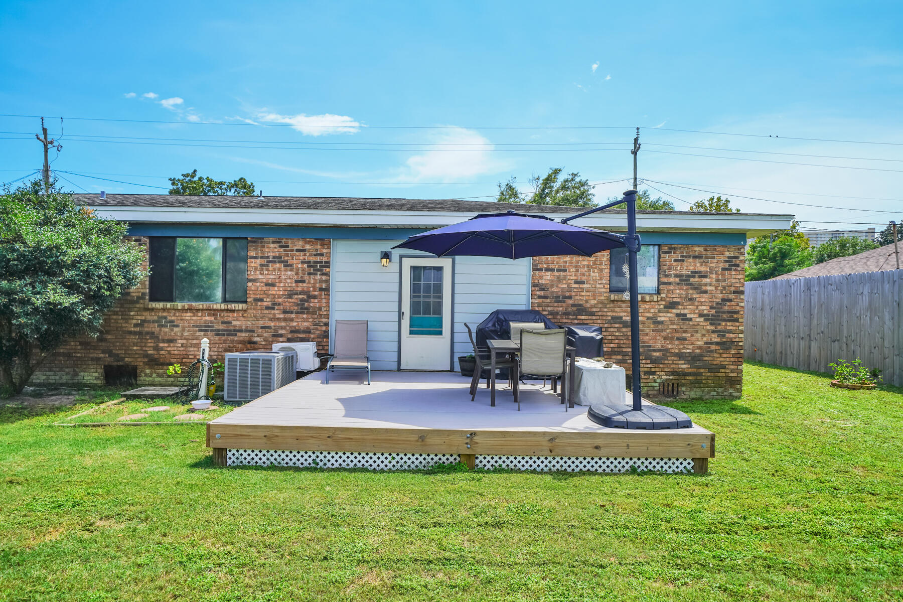 OPEN SANDS - Residential