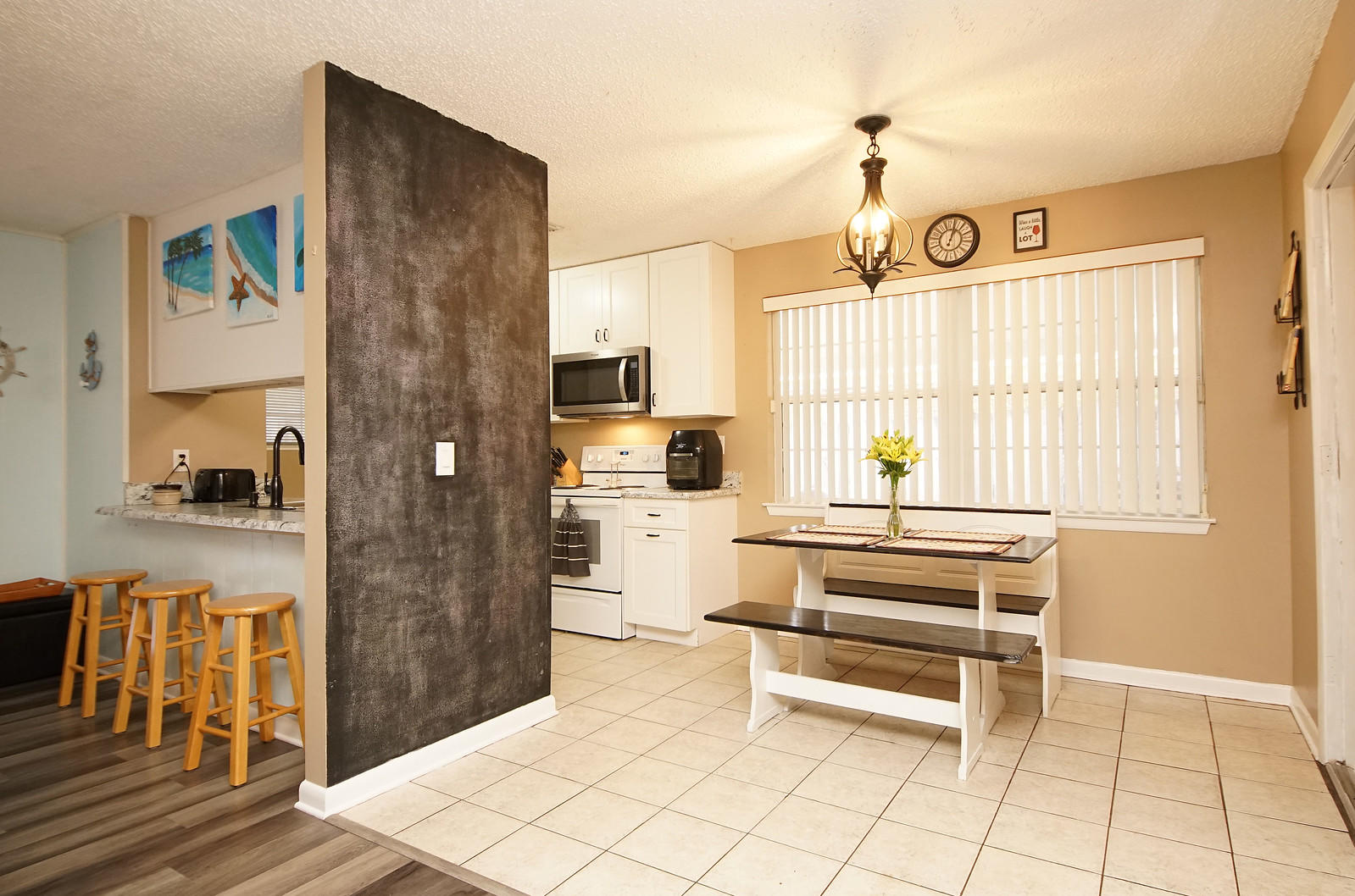 PALM ESTATES UNIT 2 - Residential