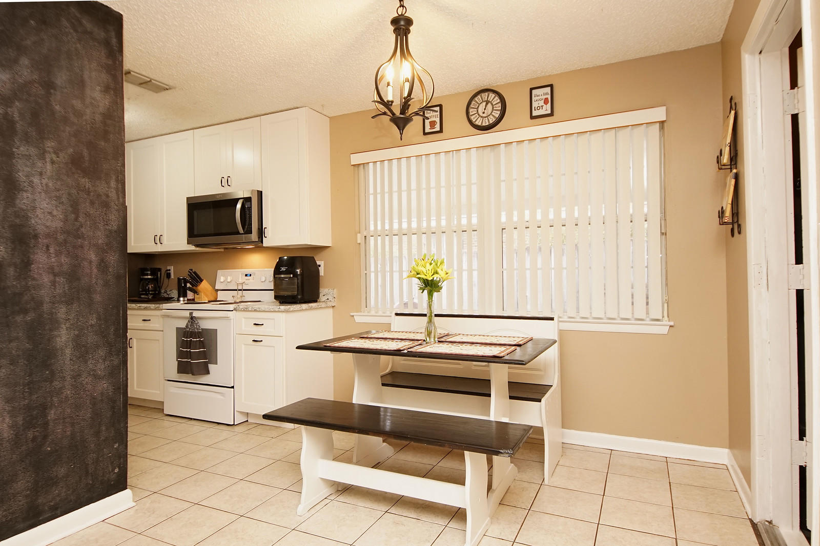 PALM ESTATES UNIT 2 - Residential