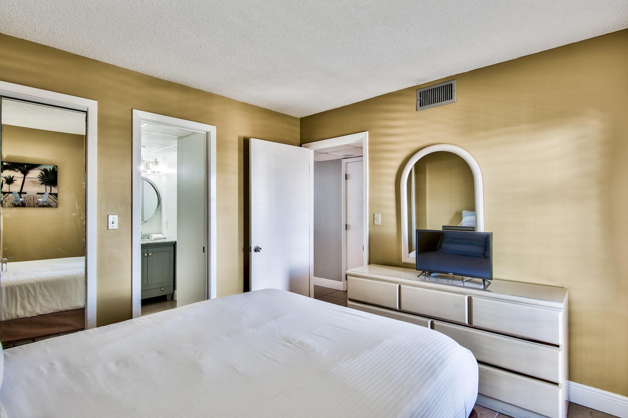 Edgewater Tower II - Residential