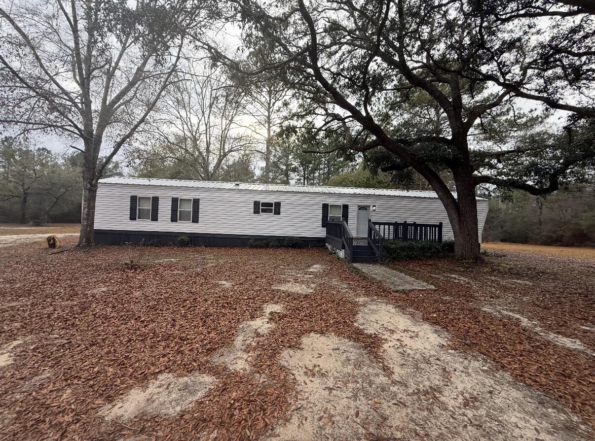 METES & BOUNDS - Residential Lease