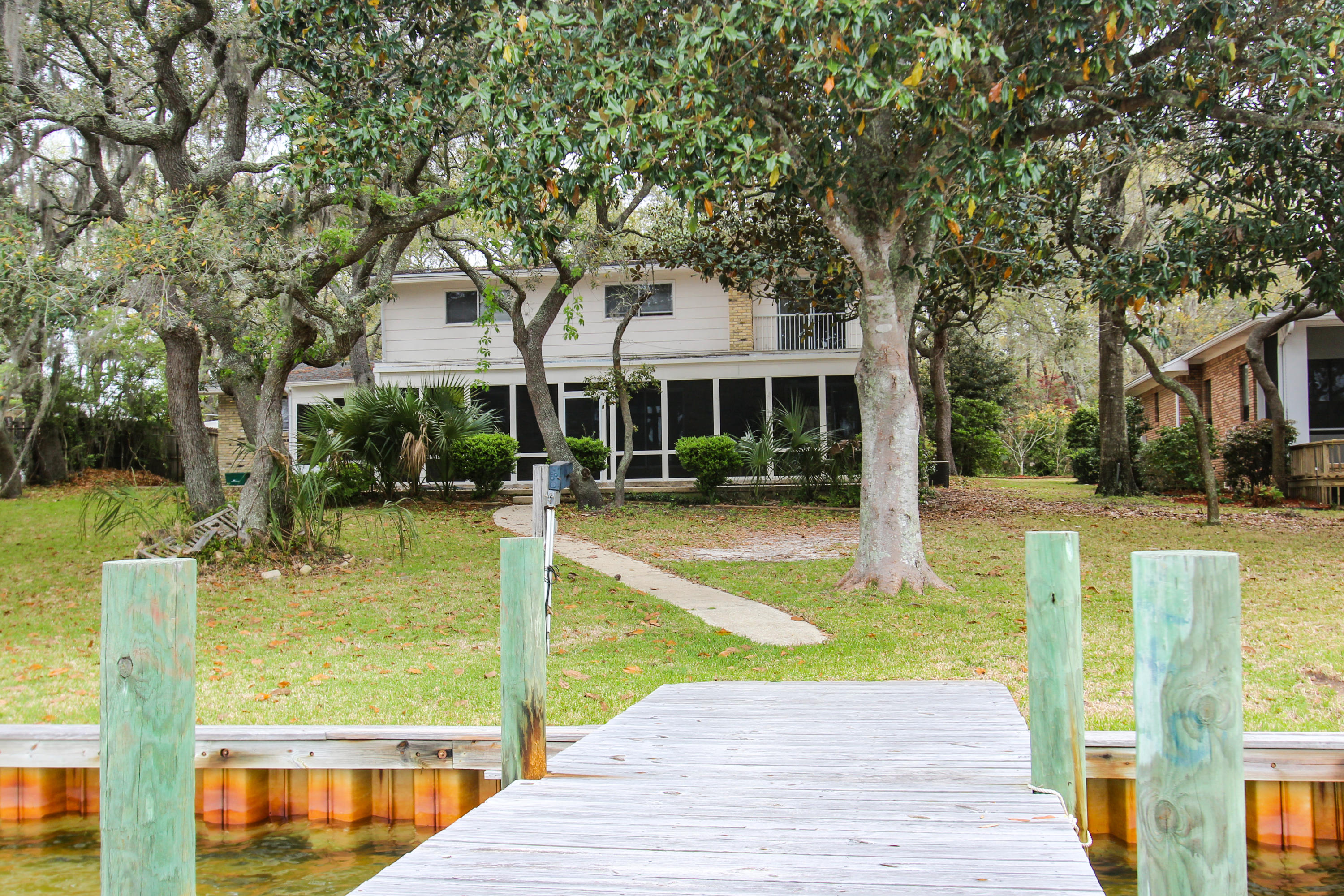 BAYOU VISTA - Residential