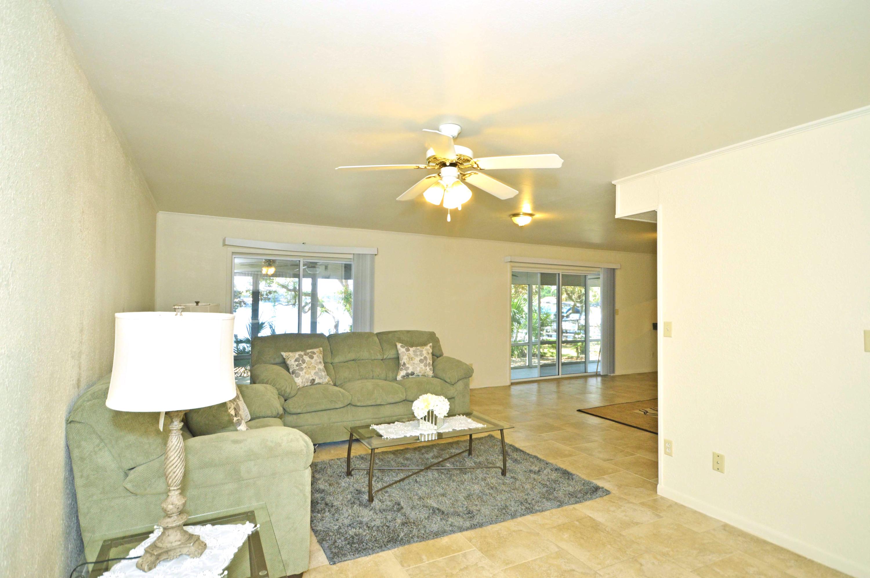 BAYOU VISTA - Residential
