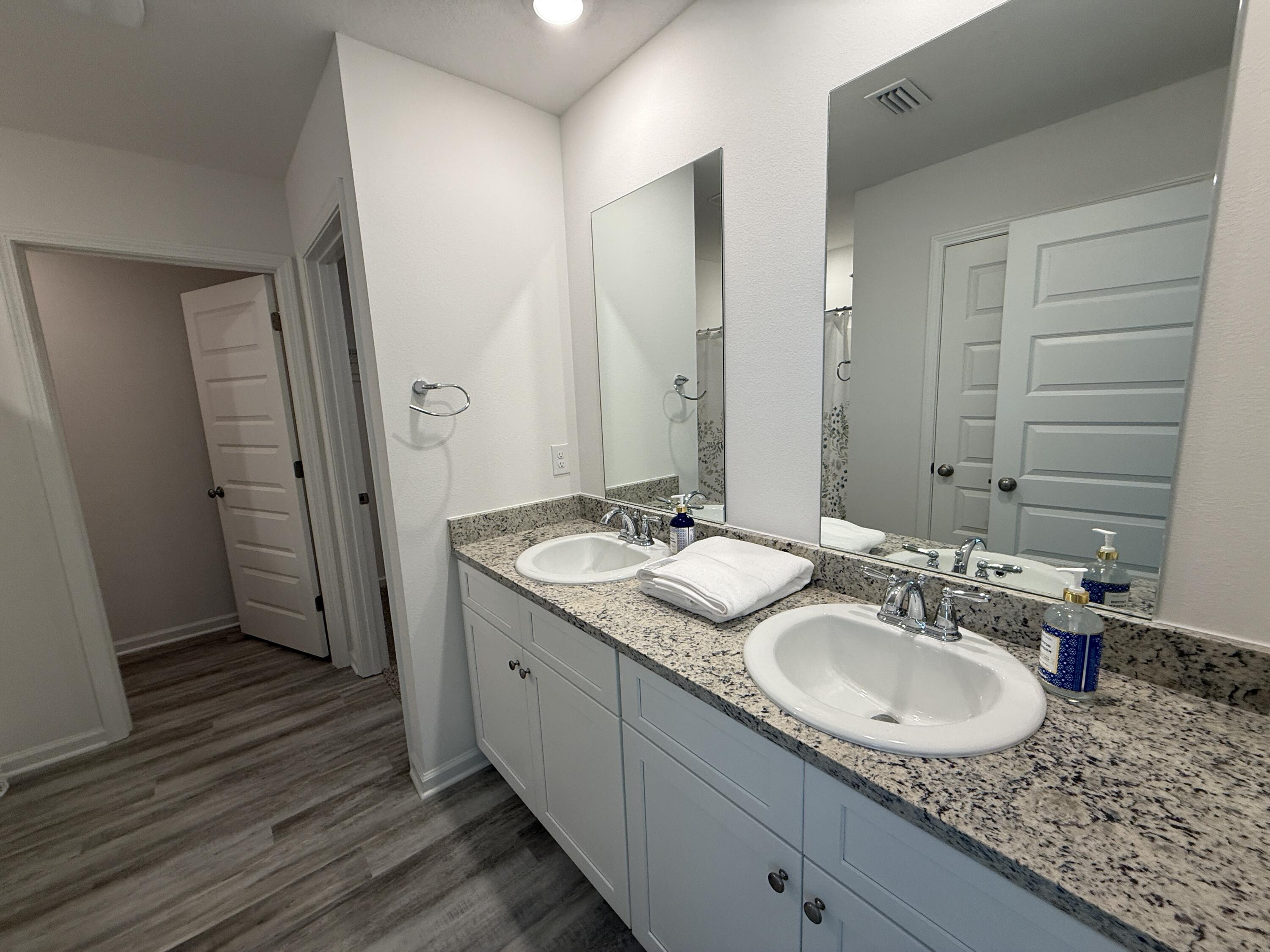 Owls Head Farms - Residential Lease