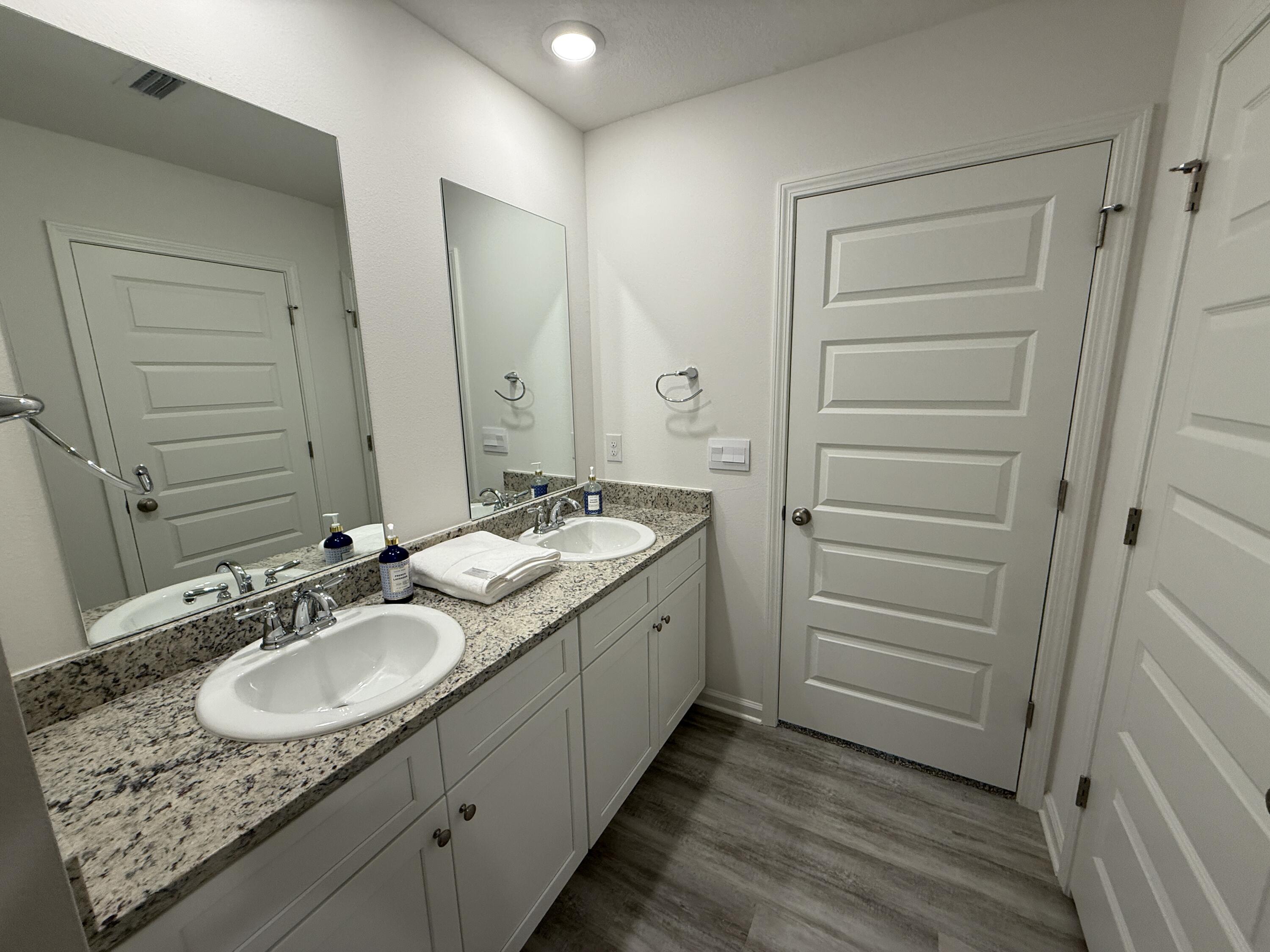 Owls Head Farms - Residential Lease