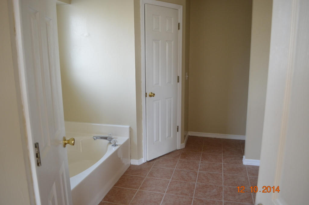 FOX DEN VILLAGES PHASE III - Residential