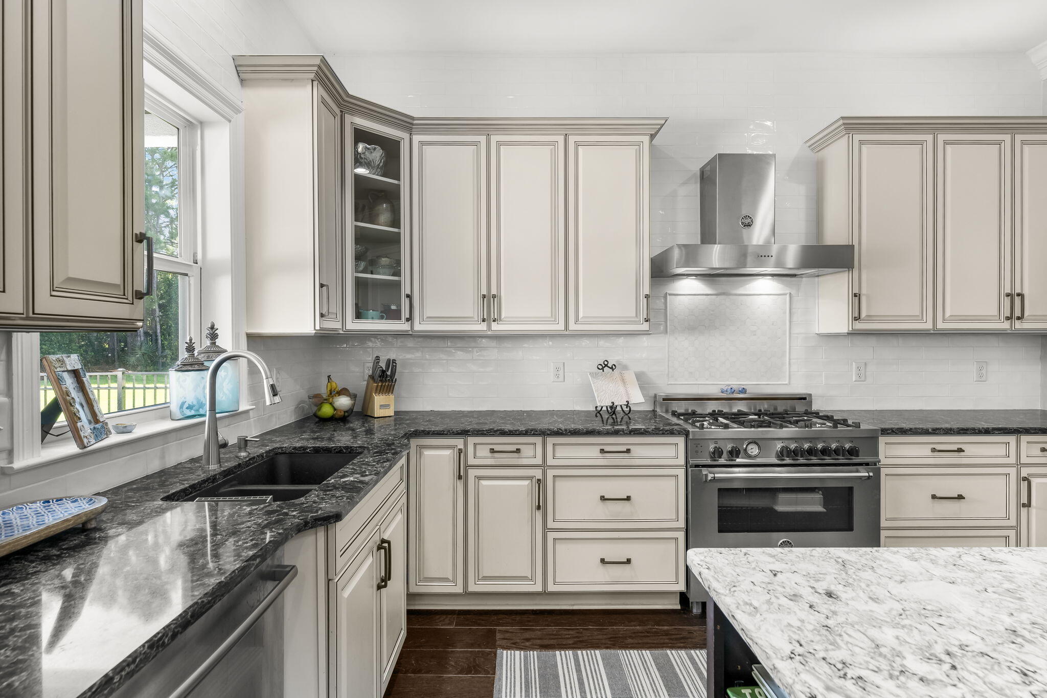 EMERALD BAY PH 1-B - Residential