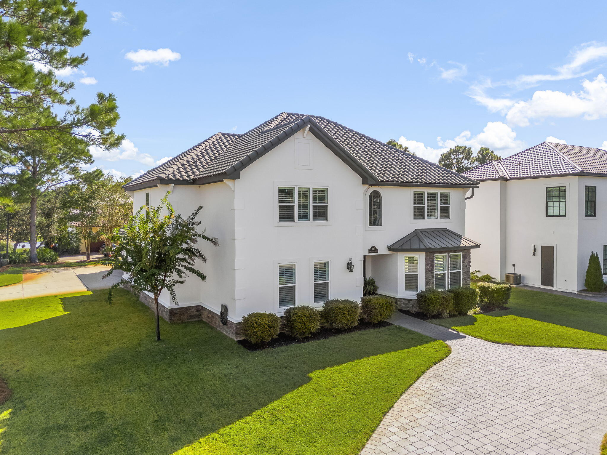 EMERALD BAY PH 1-B - Residential