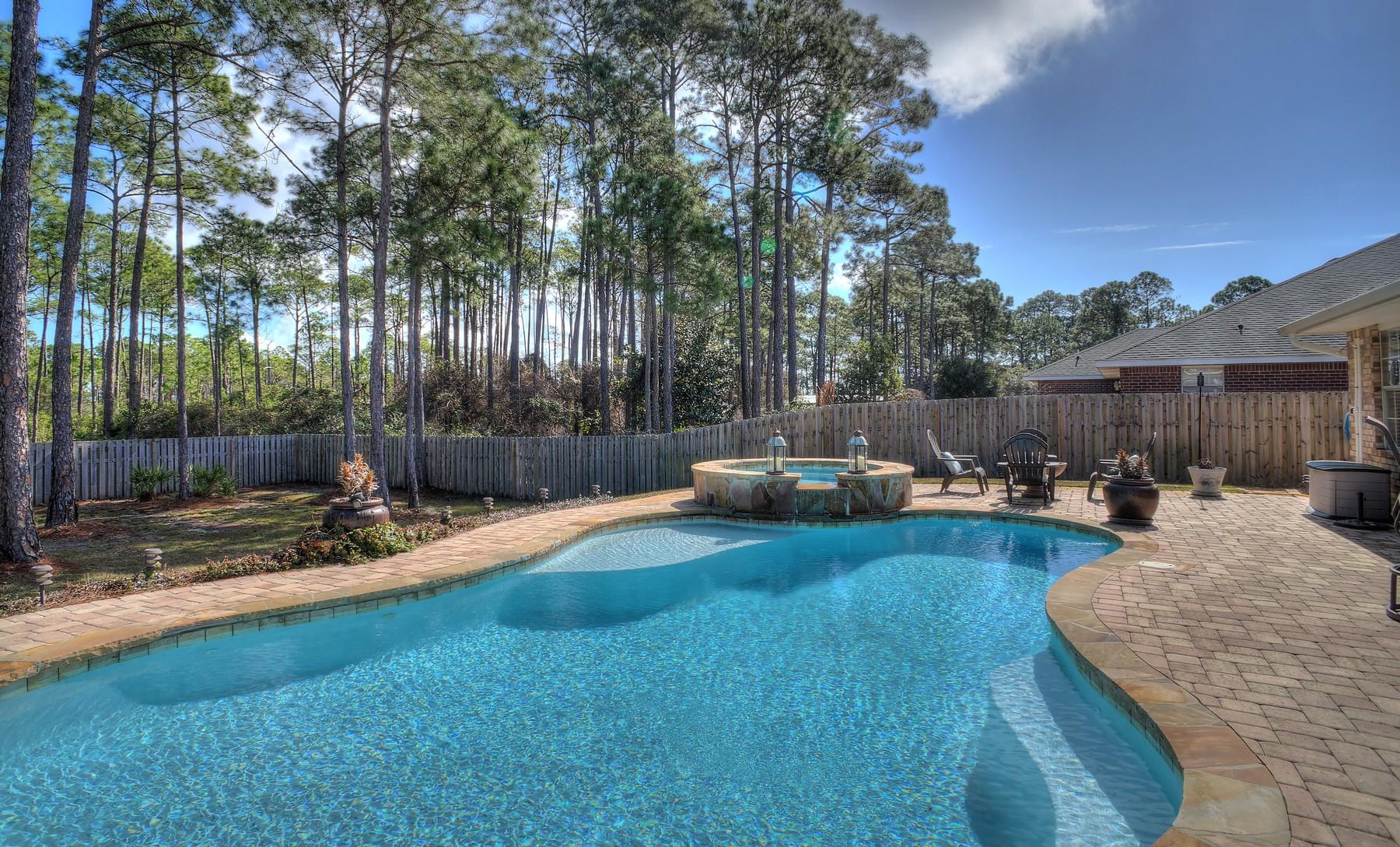 DRIFTWOOD ESTATES - Residential