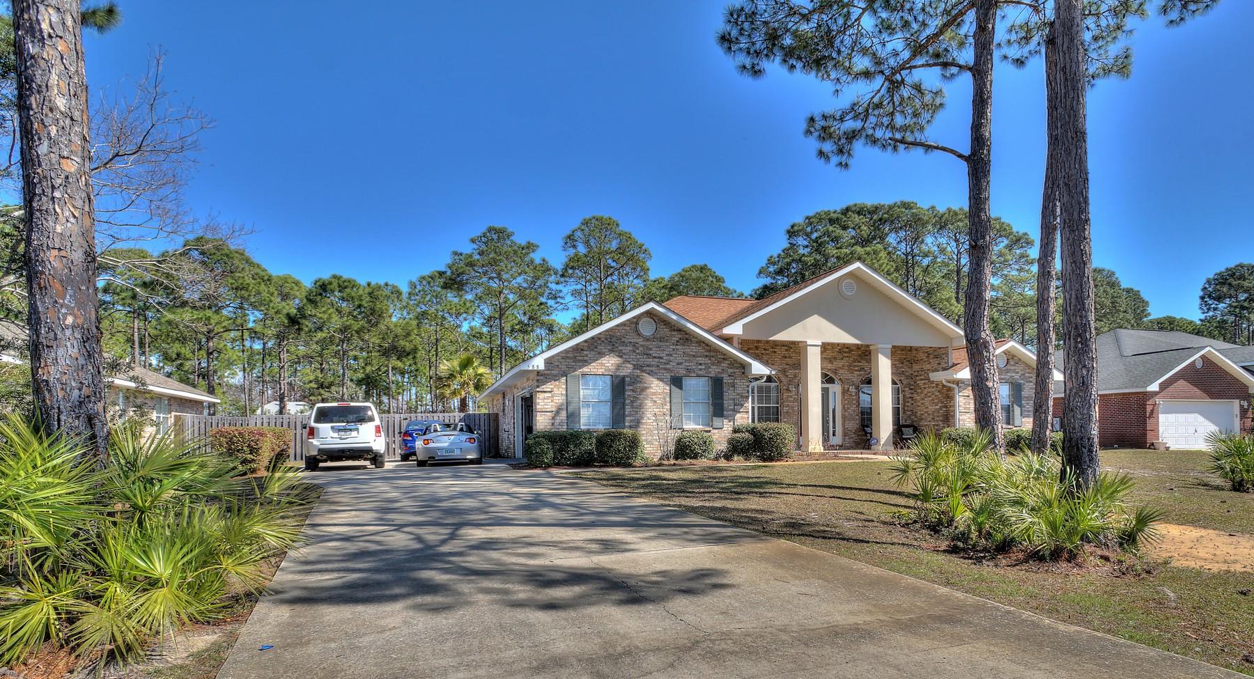 DRIFTWOOD ESTATES - Residential