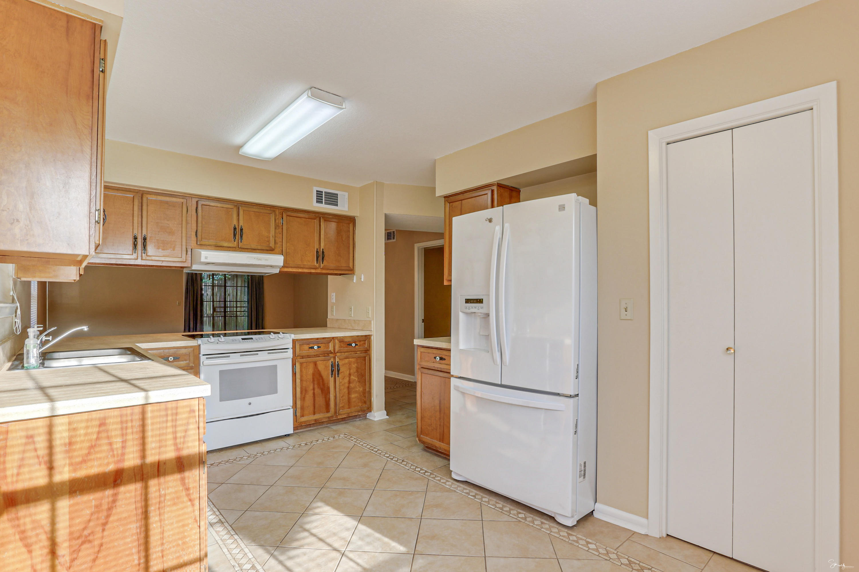 PORT DIXIE PATIO HOMES - Residential