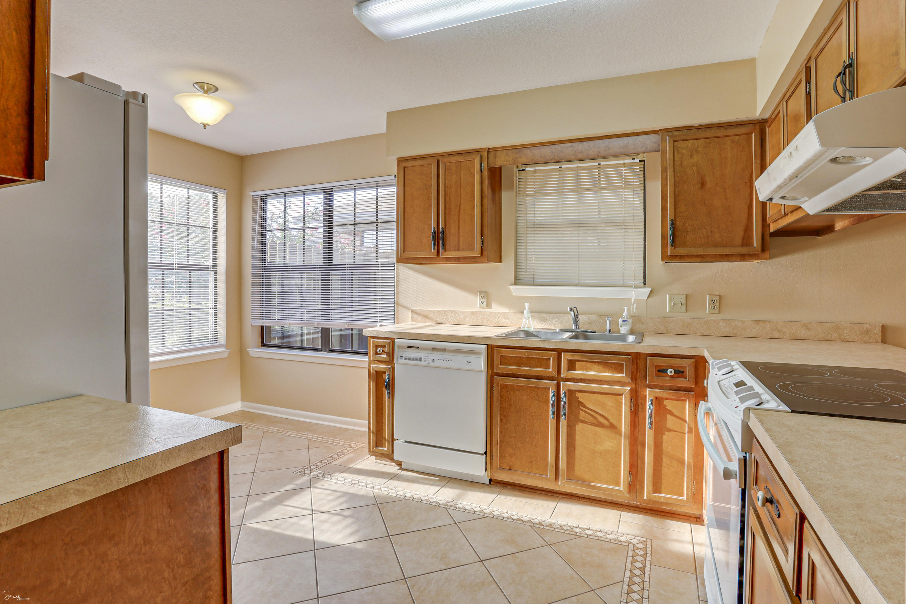 PORT DIXIE PATIO HOMES - Residential