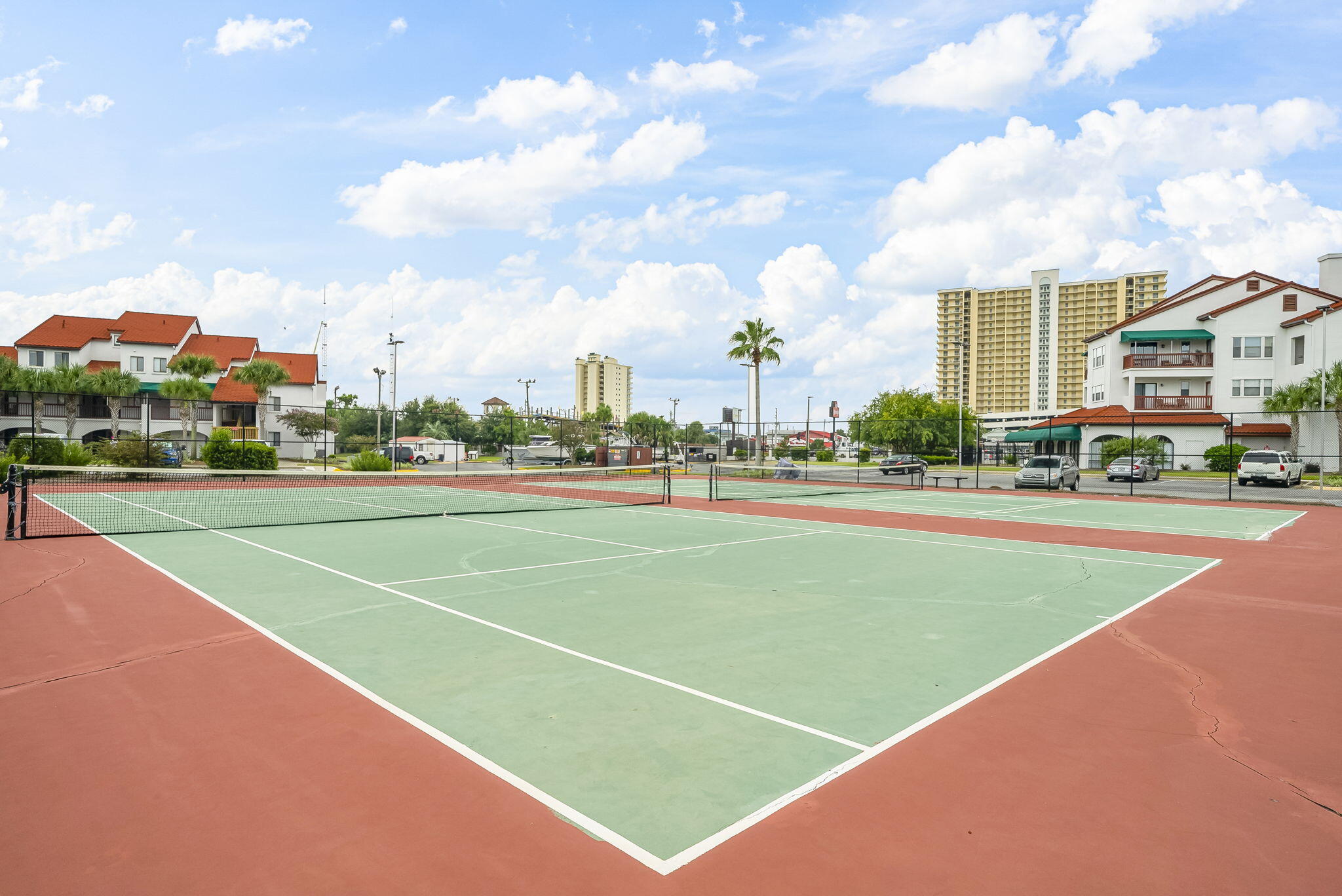 Plaza of St. Thomas - Residential