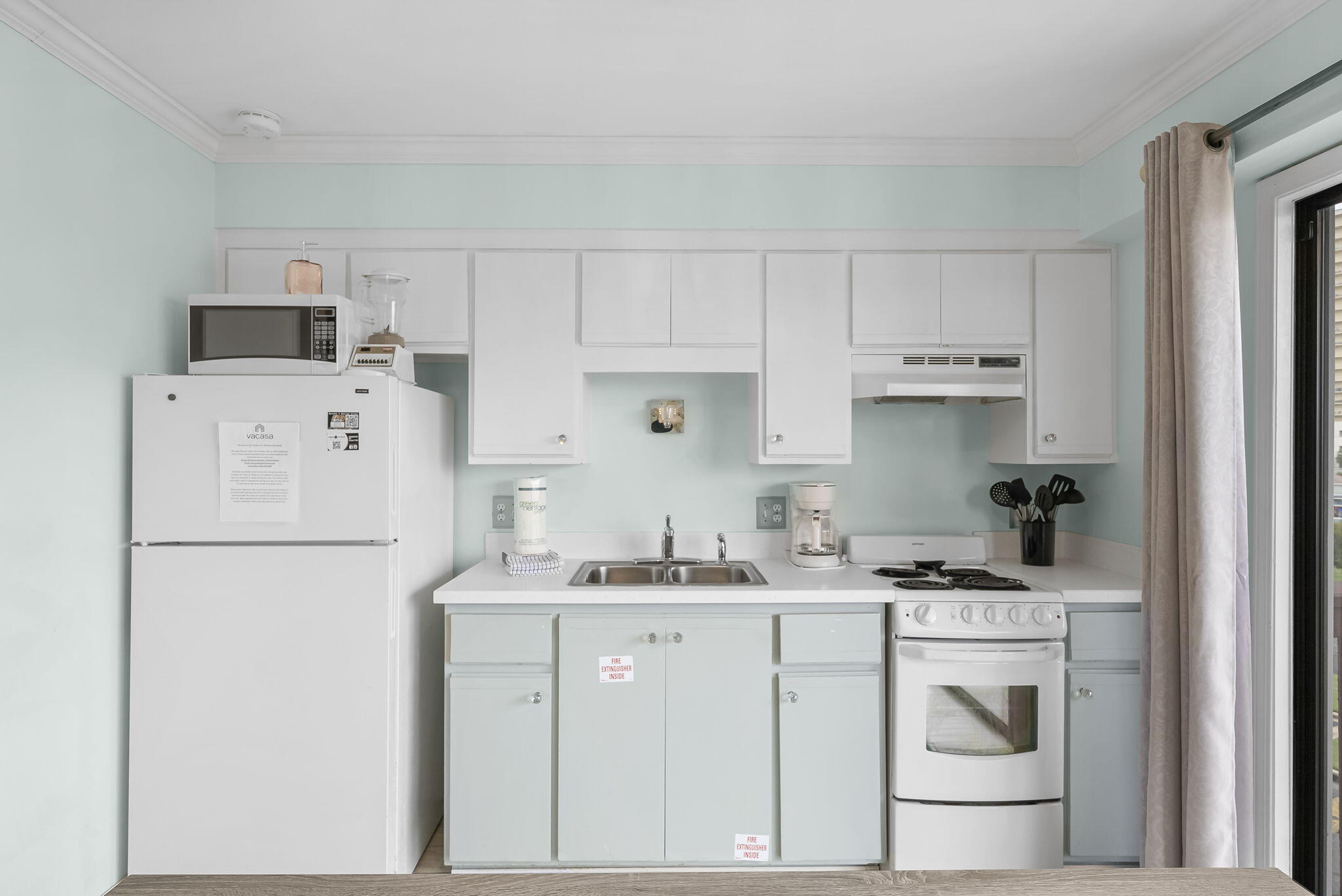 Plaza of St. Thomas - Residential