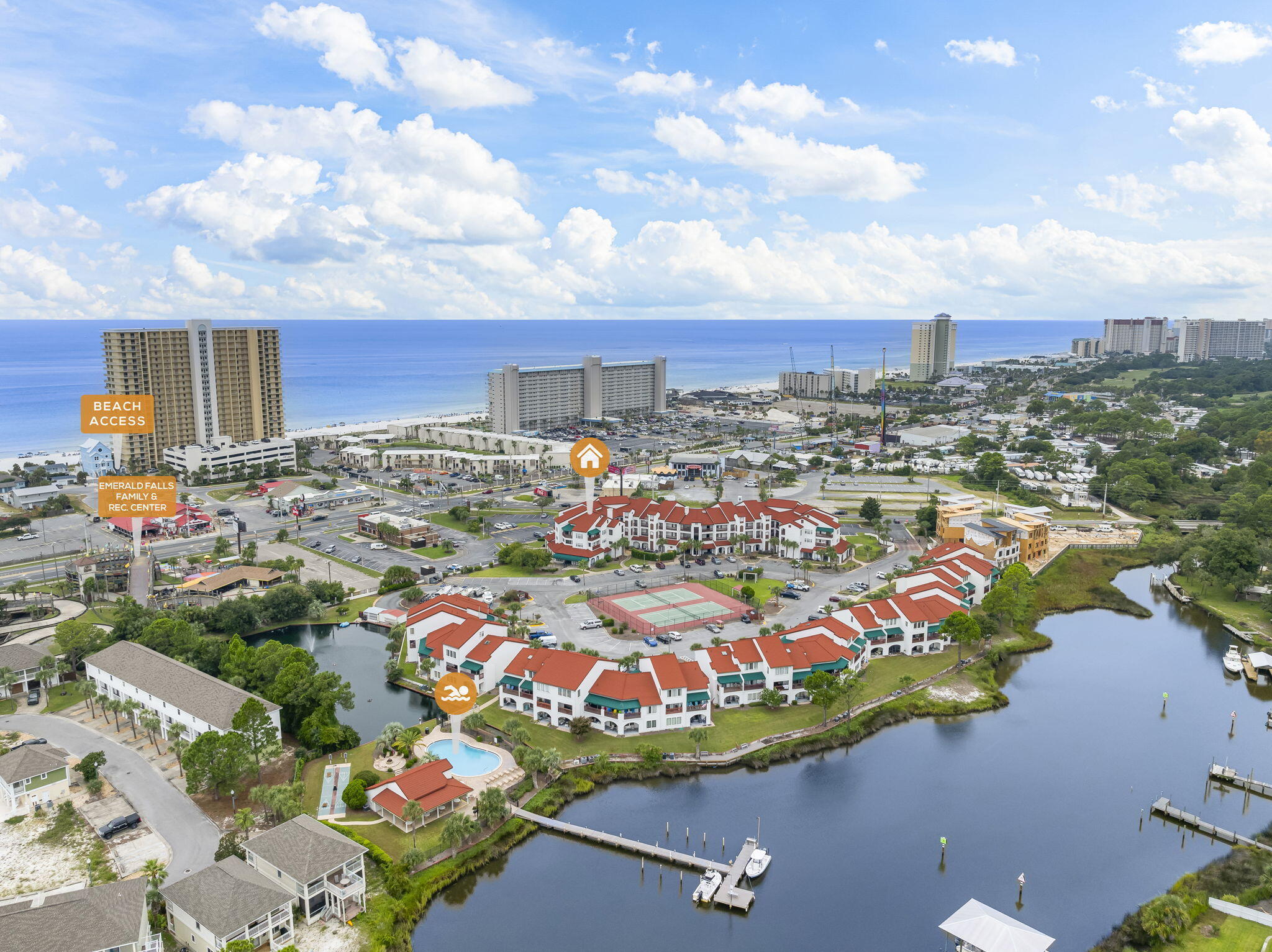 Plaza of St. Thomas - Residential