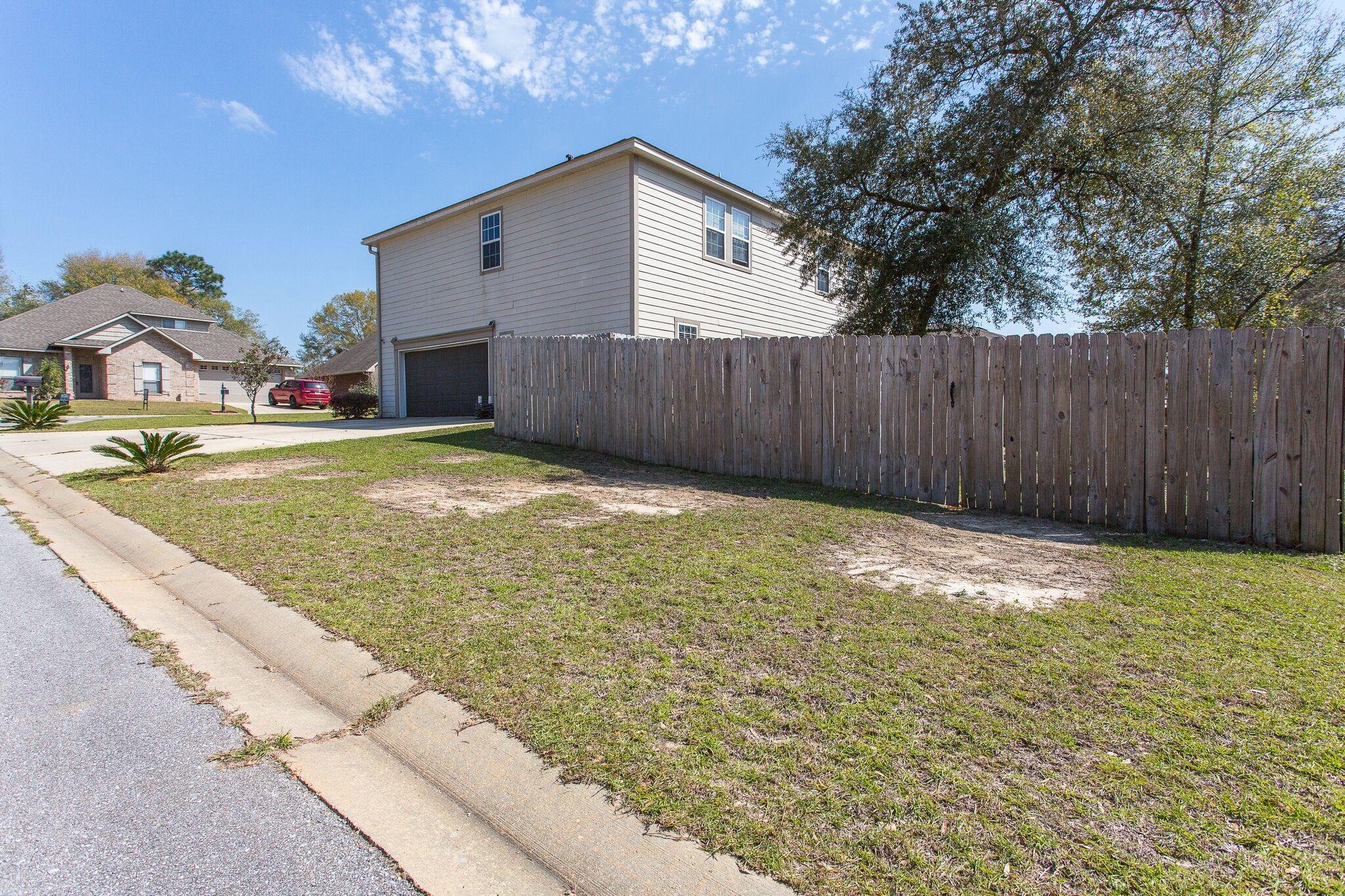 DUGGAN POND ESTATES - Residential