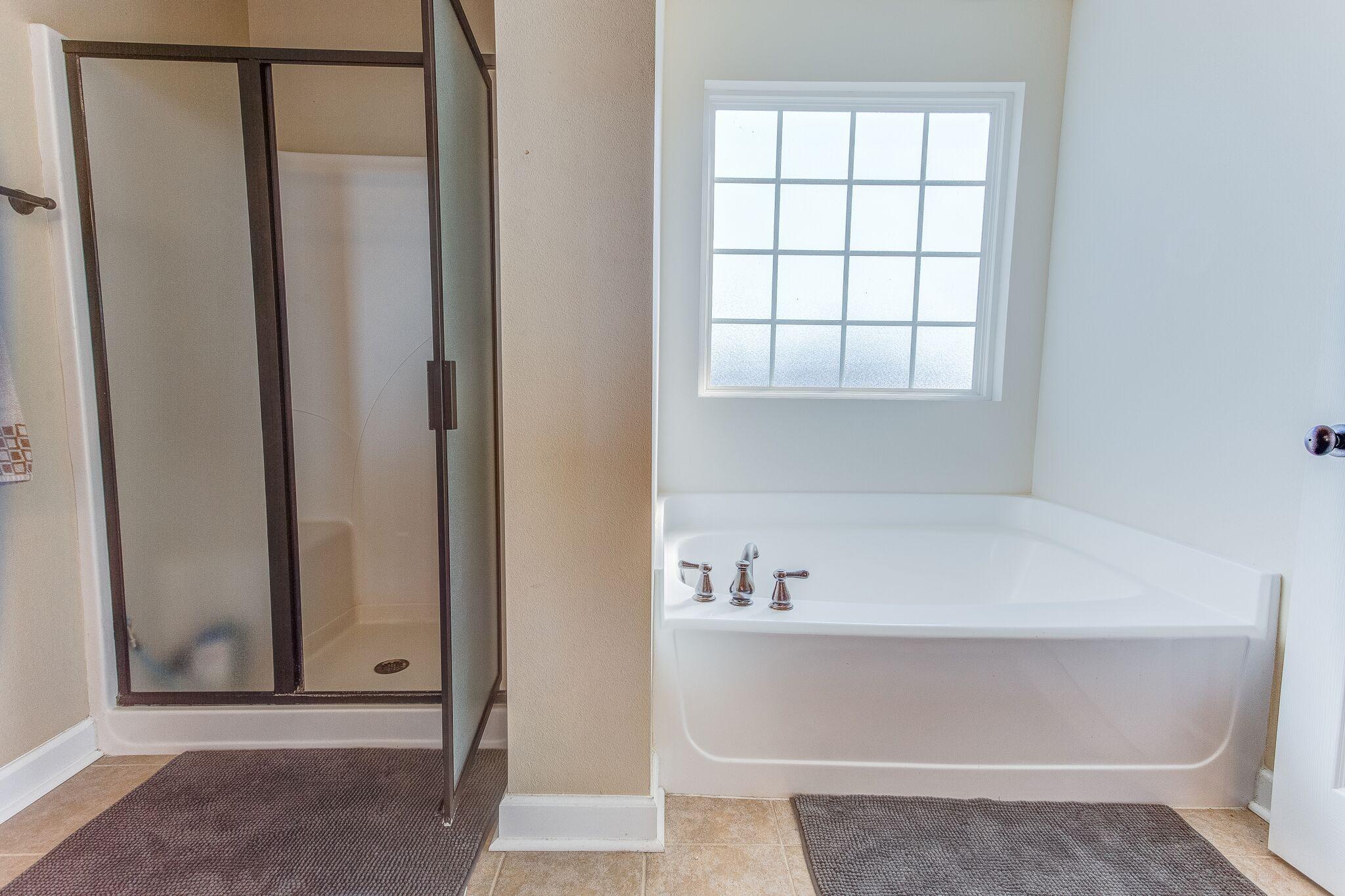 DUGGAN POND ESTATES - Residential