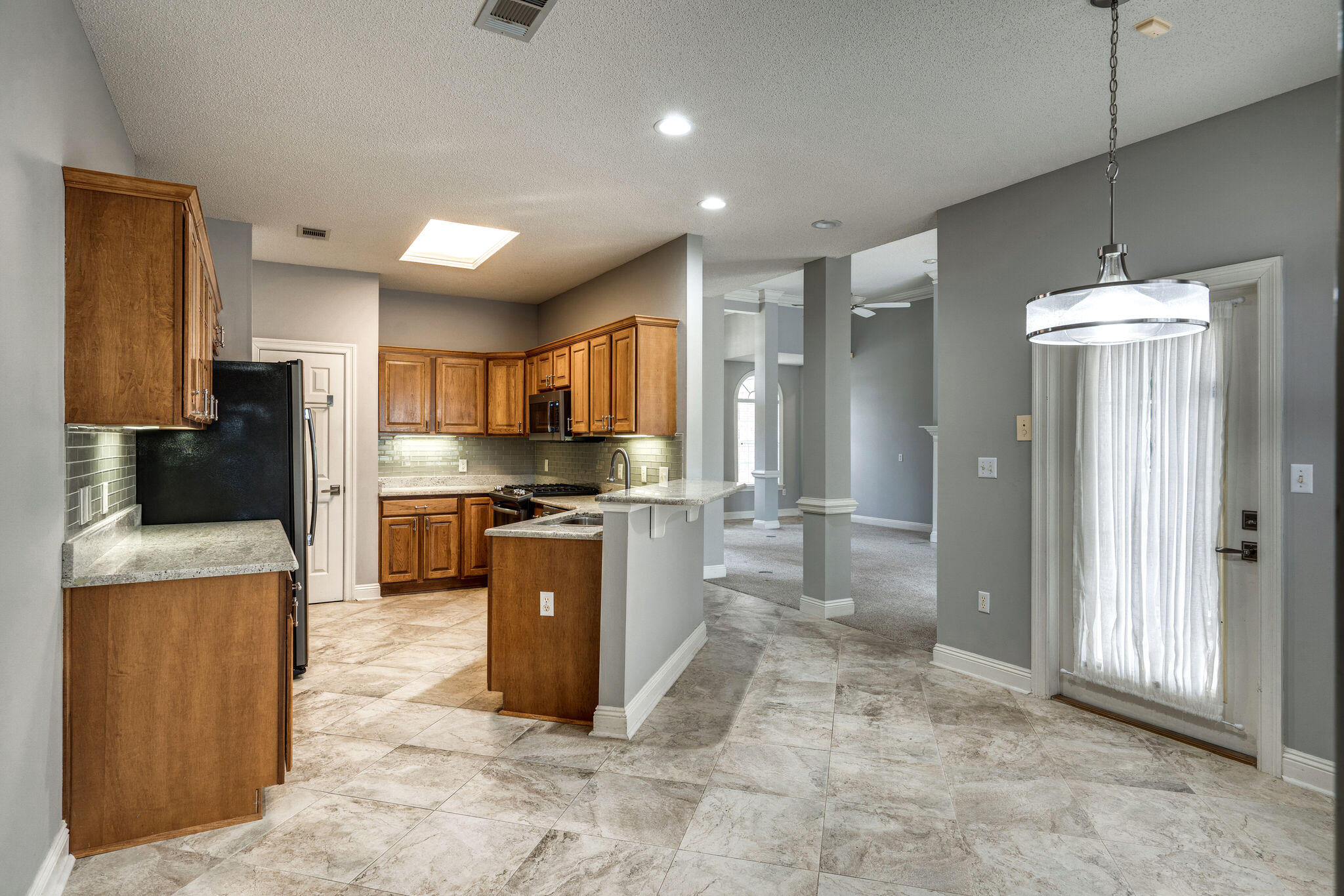 ROCKY BAYOU CC EST #9LOT 35 - Residential