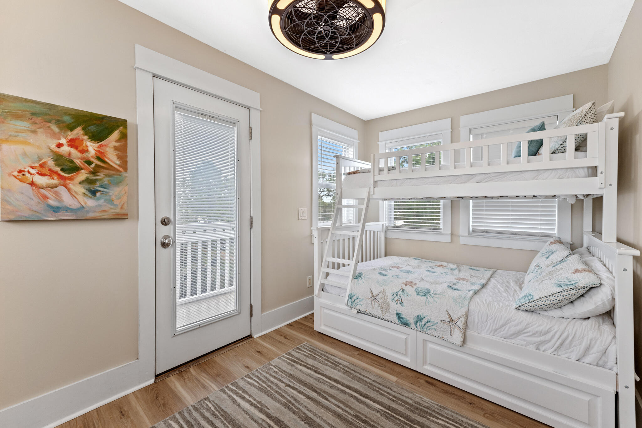 EMERALD WATERS VILLAGE - Residential